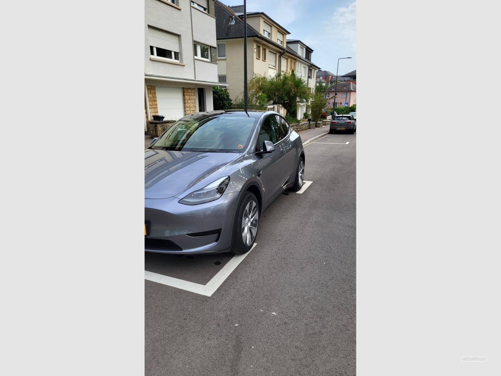 Tesla Model Y (2024) - Photo 1