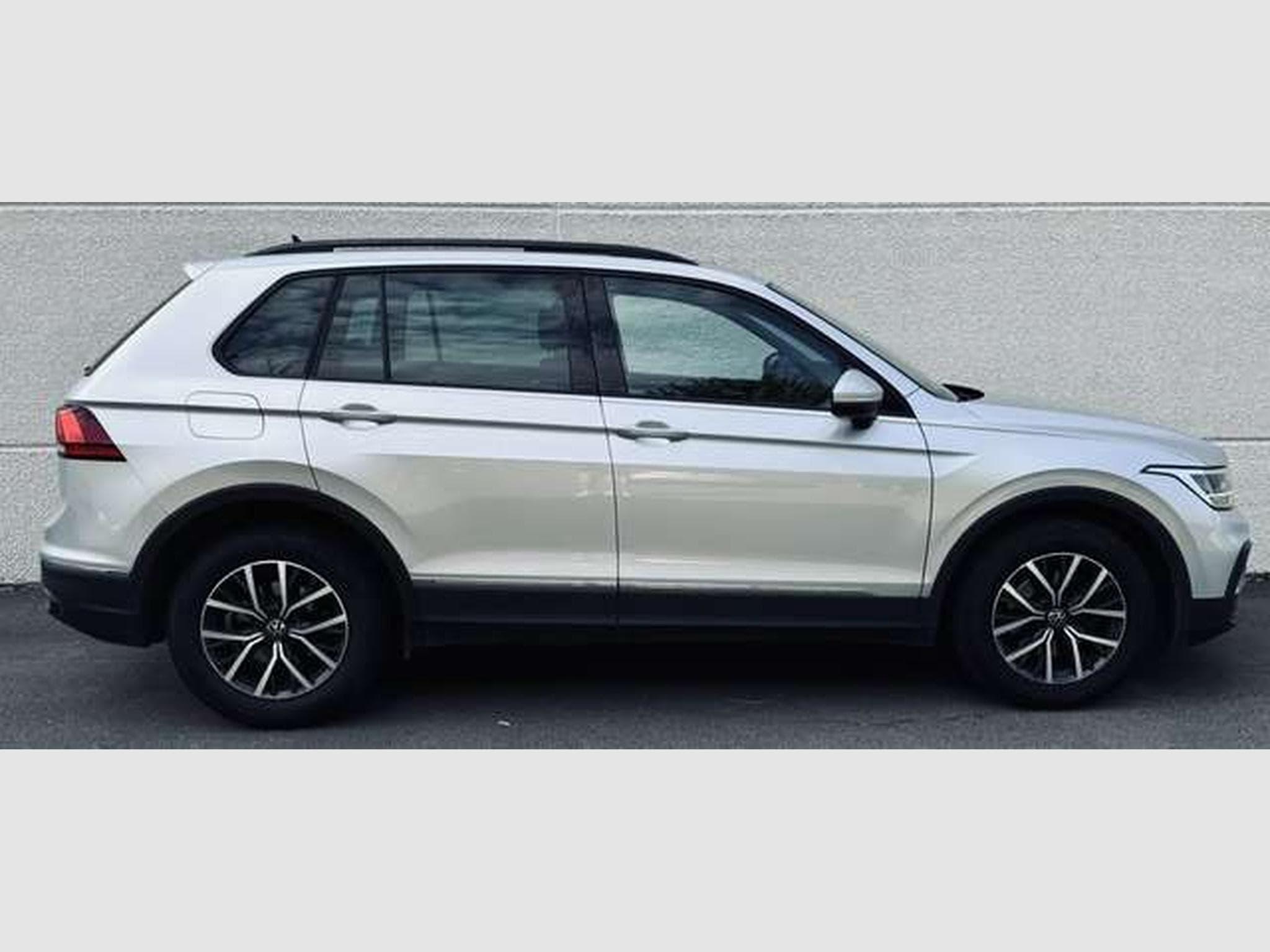 VW Tiguan 1.5 TSI Life OPF DSG (2021) - Photo 4