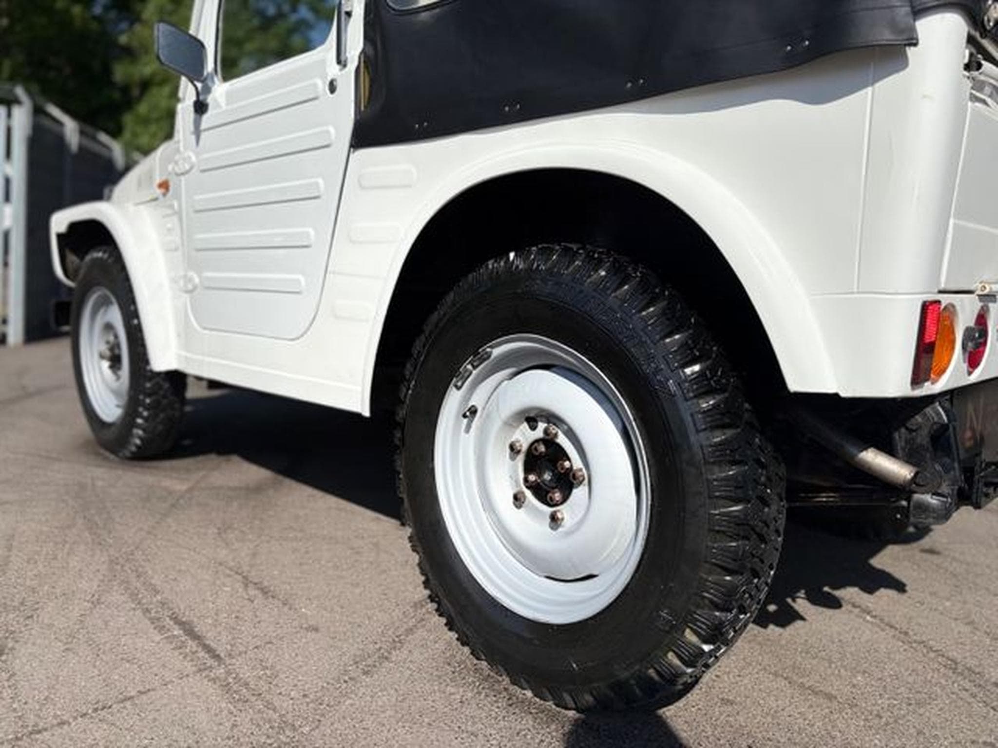Suzuki LJ LJ 80 *4X4*AHK*LEDER*TOP-ZUSTAND*H-KENNZEICHEN* (1980) - Photo 10