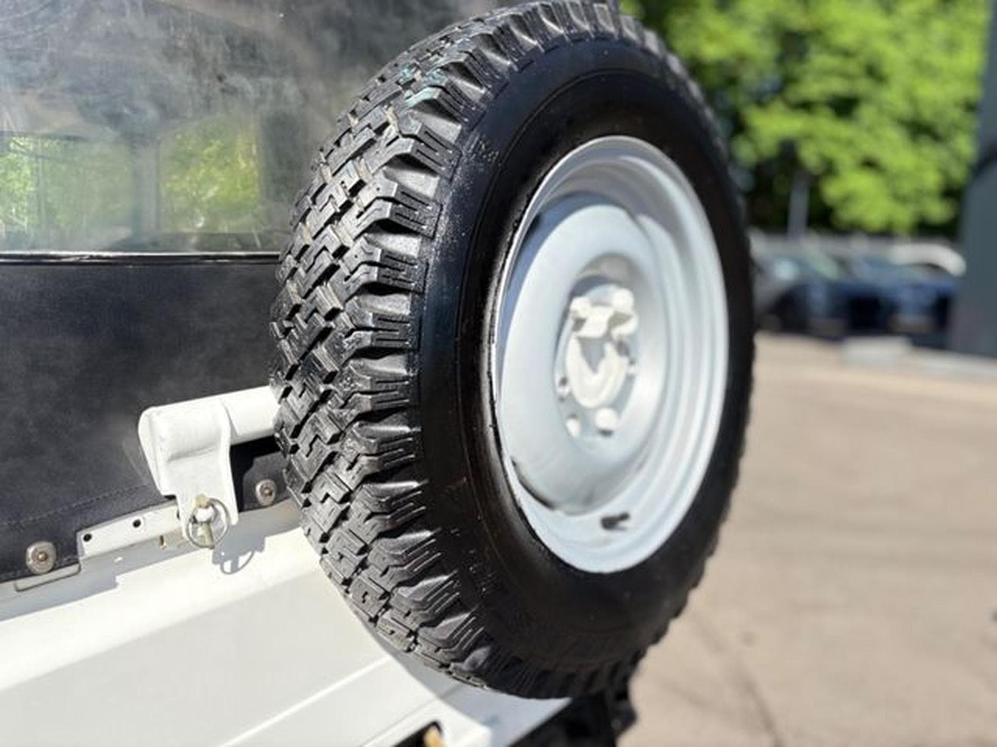 Suzuki LJ LJ 80 *4X4*AHK*LEDER*TOP-ZUSTAND*H-KENNZEICHEN* (1980) - Photo 15