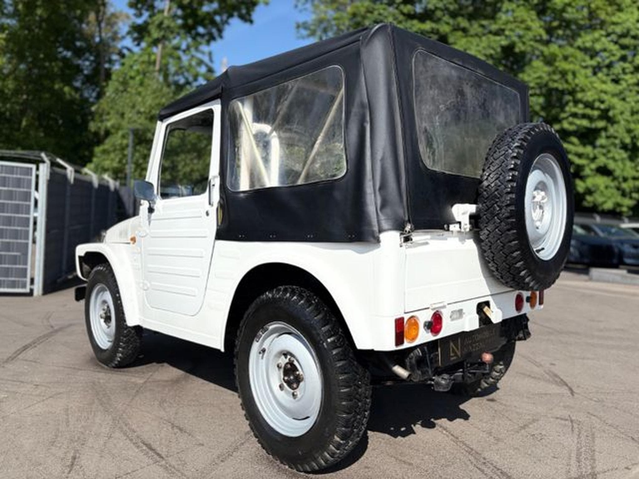 Suzuki LJ LJ 80 *4X4*AHK*LEDER*TOP-ZUSTAND*H-KENNZEICHEN* (1980) - Photo 9