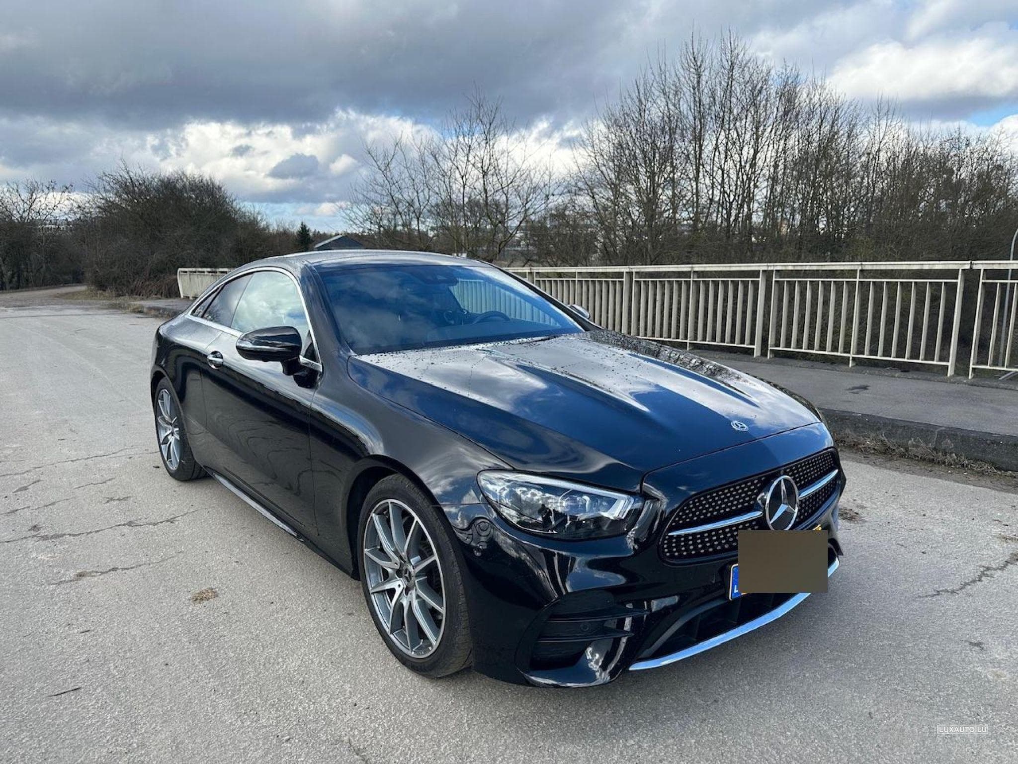 Mercedes E 220 d AMG Facelift Multibeam (2021) - Photo 2