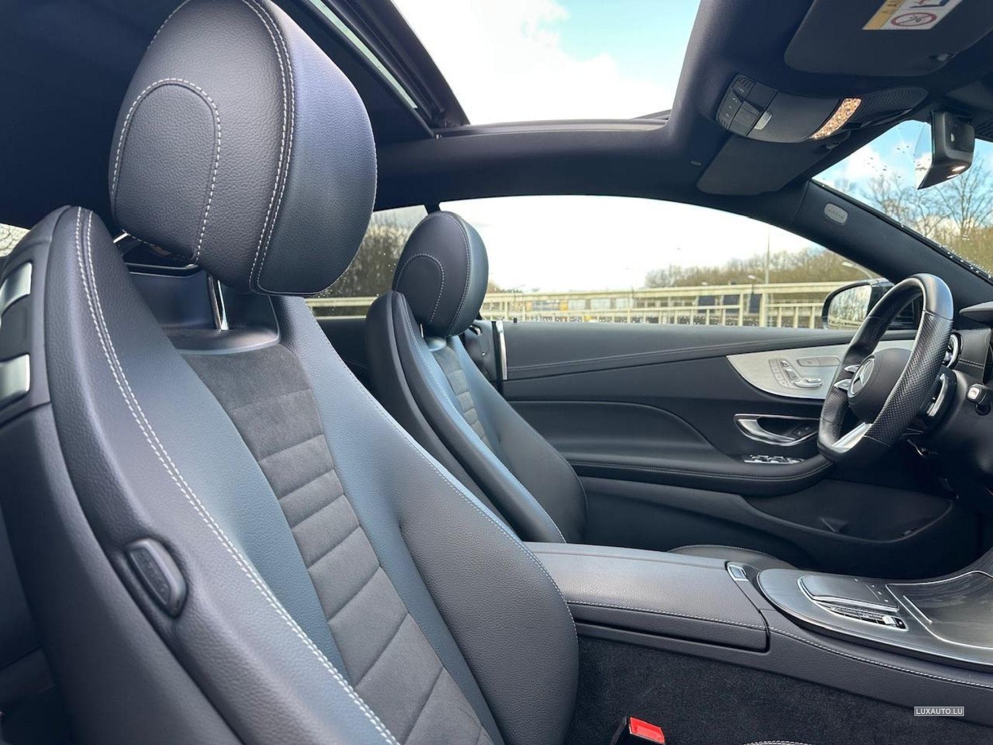 Mercedes E 220 d AMG Facelift Multibeam (2021) - Photo 11