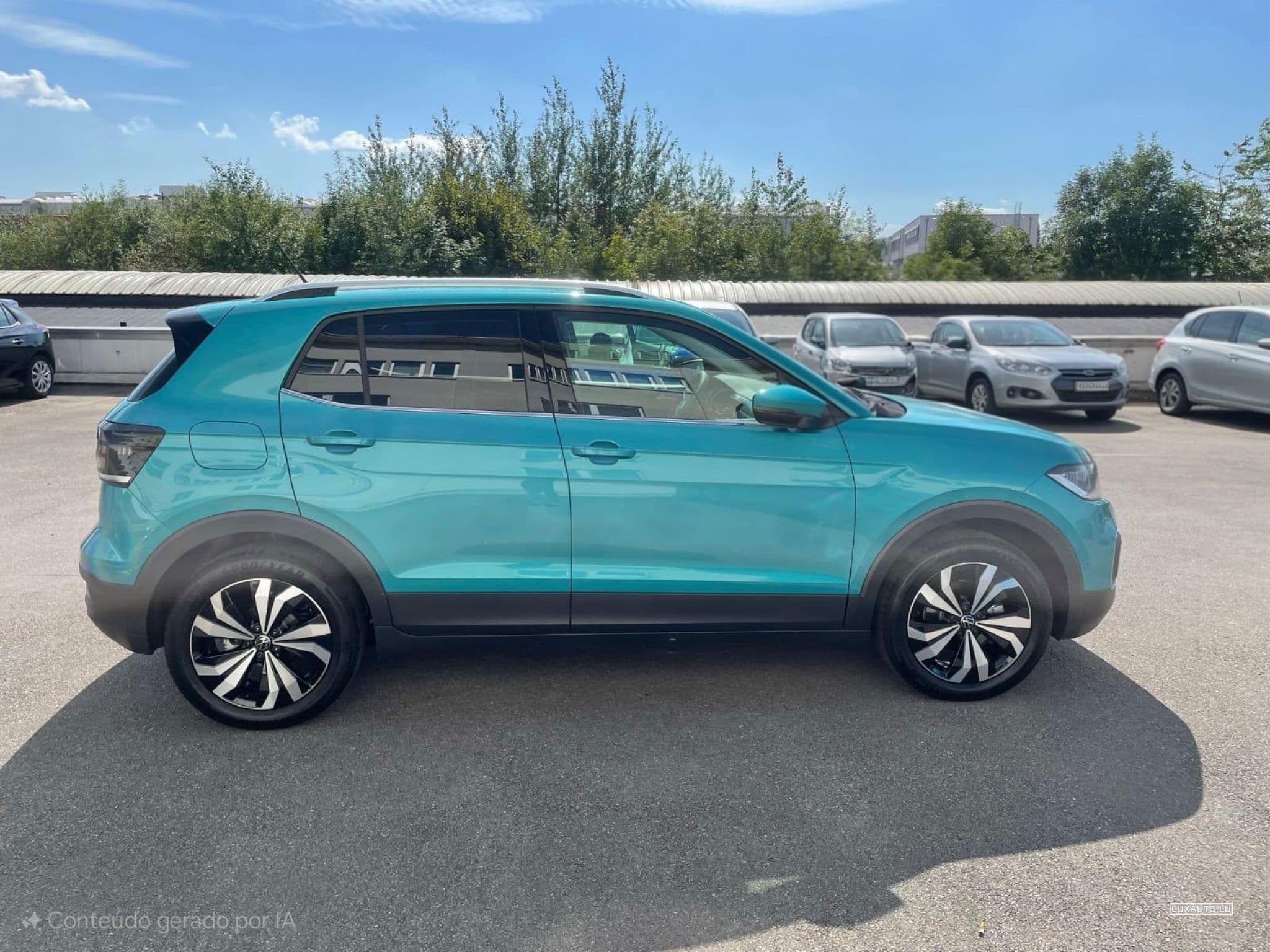 VW T-Cross (2021) - Photo 3
