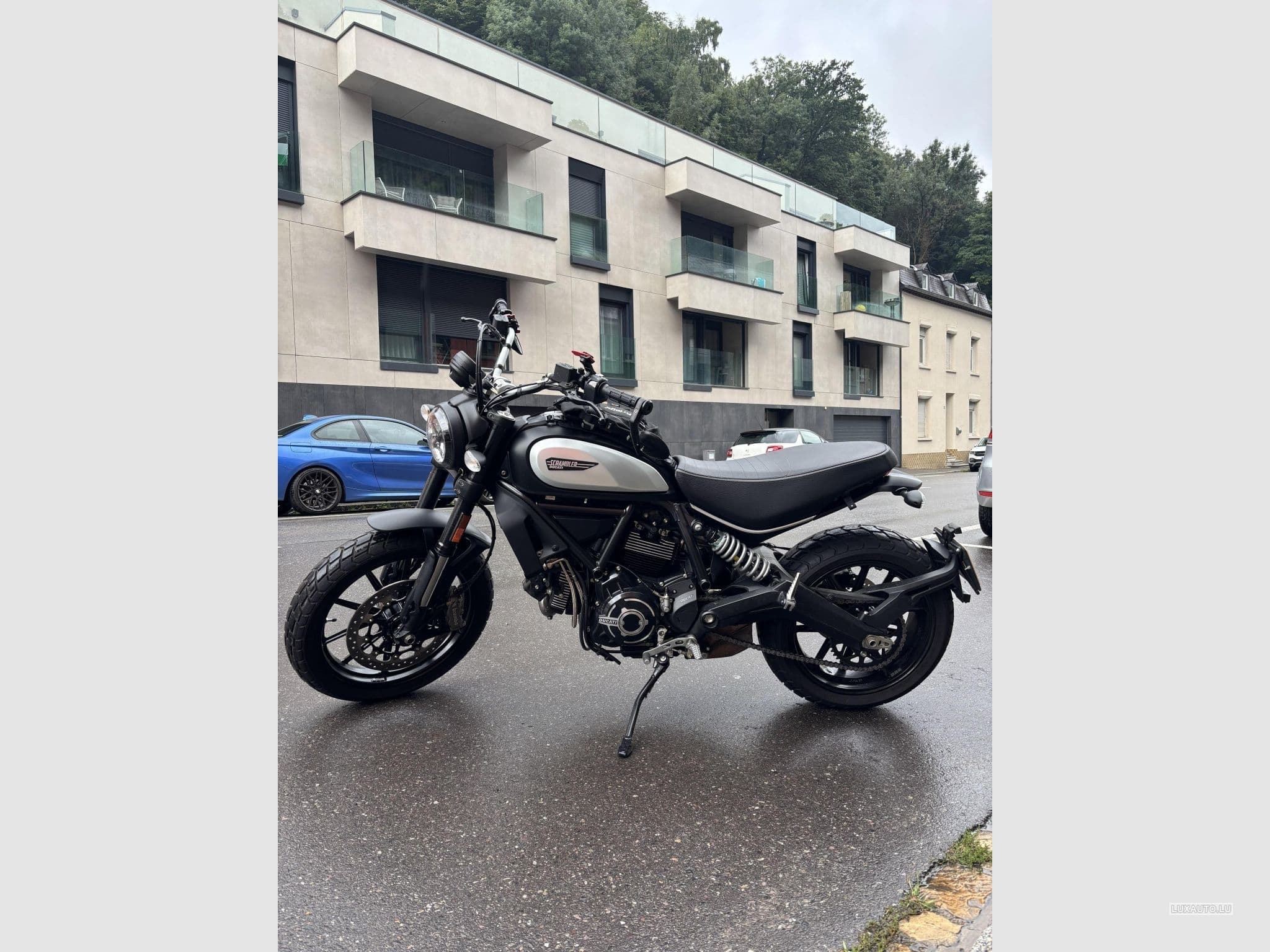 Ducati Scrambler Icon Dark (2020) - Photo 1