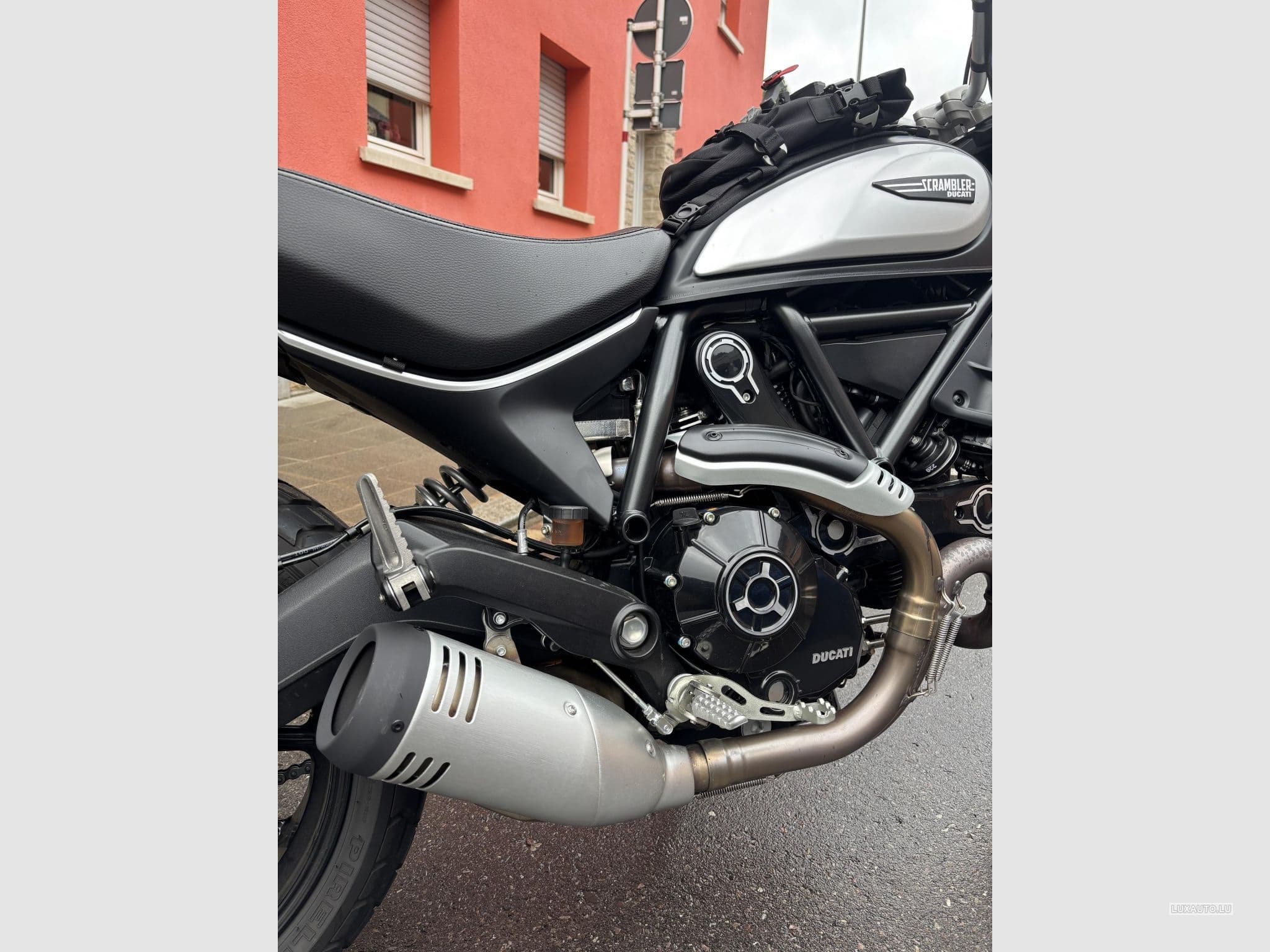 Ducati Scrambler Icon Dark (2020) - Photo 10