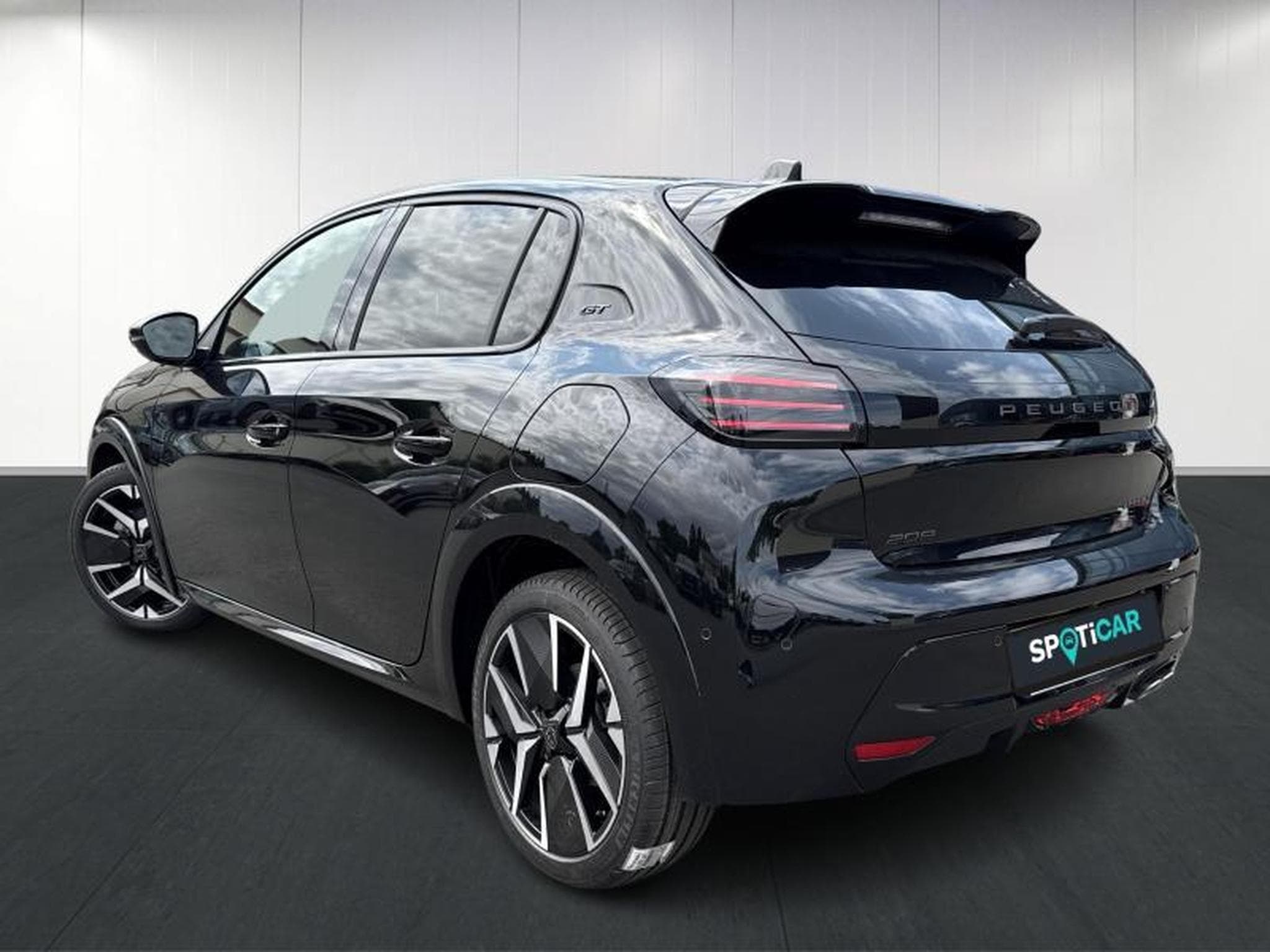 Peugeot 208 II & e- GT Line (2024) - Photo 6