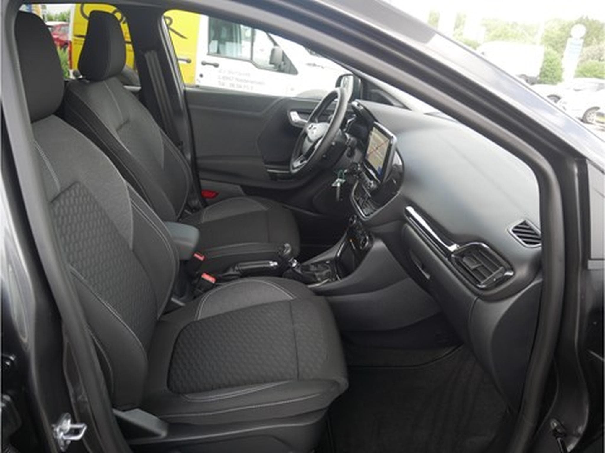 Ford Puma Titanium 1.0i EcoBoost mHEV 125ps / 92kW M6 (2023) - Photo 8