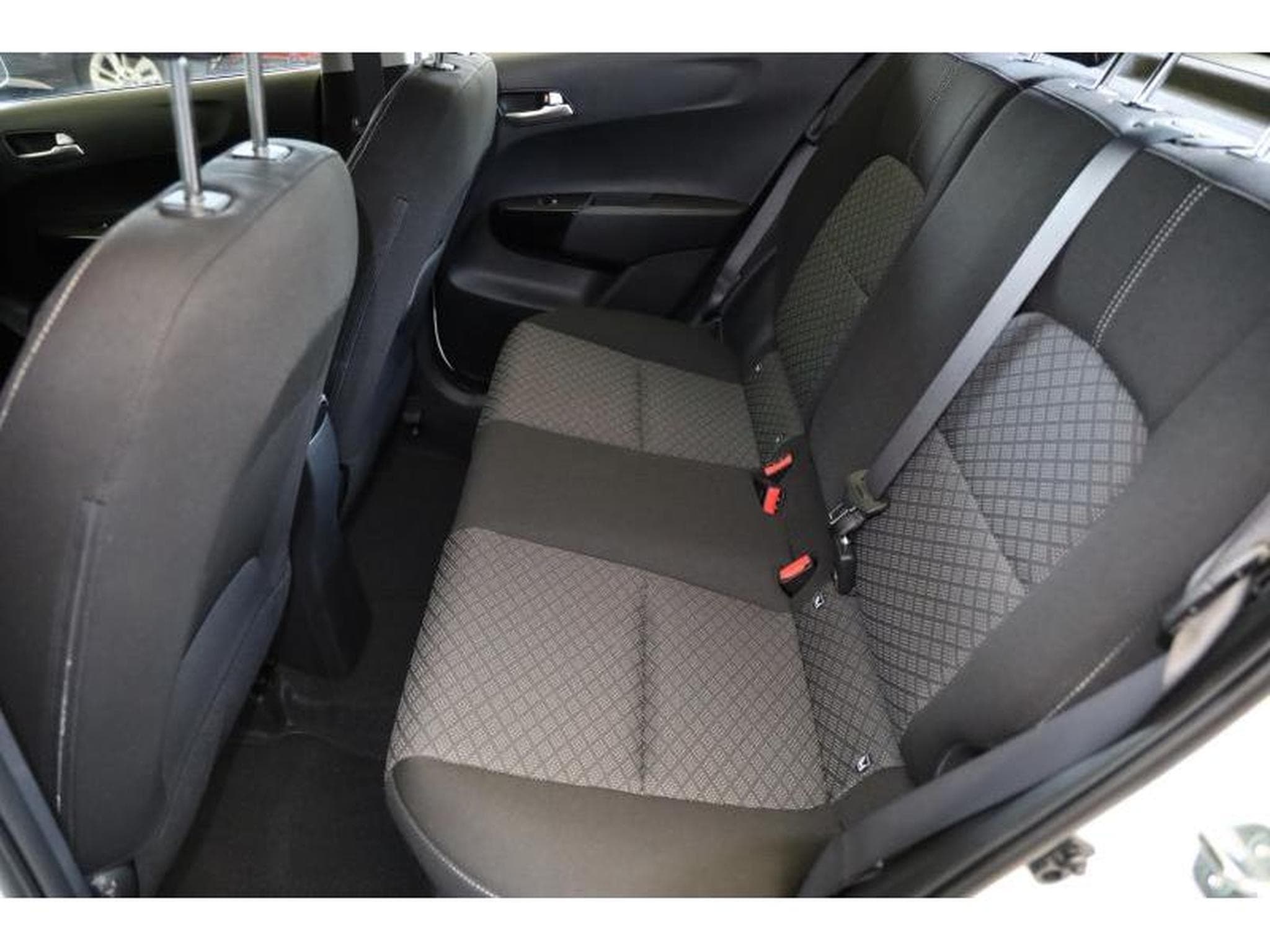 Kia Picanto Pulse (2024) - Photo 10