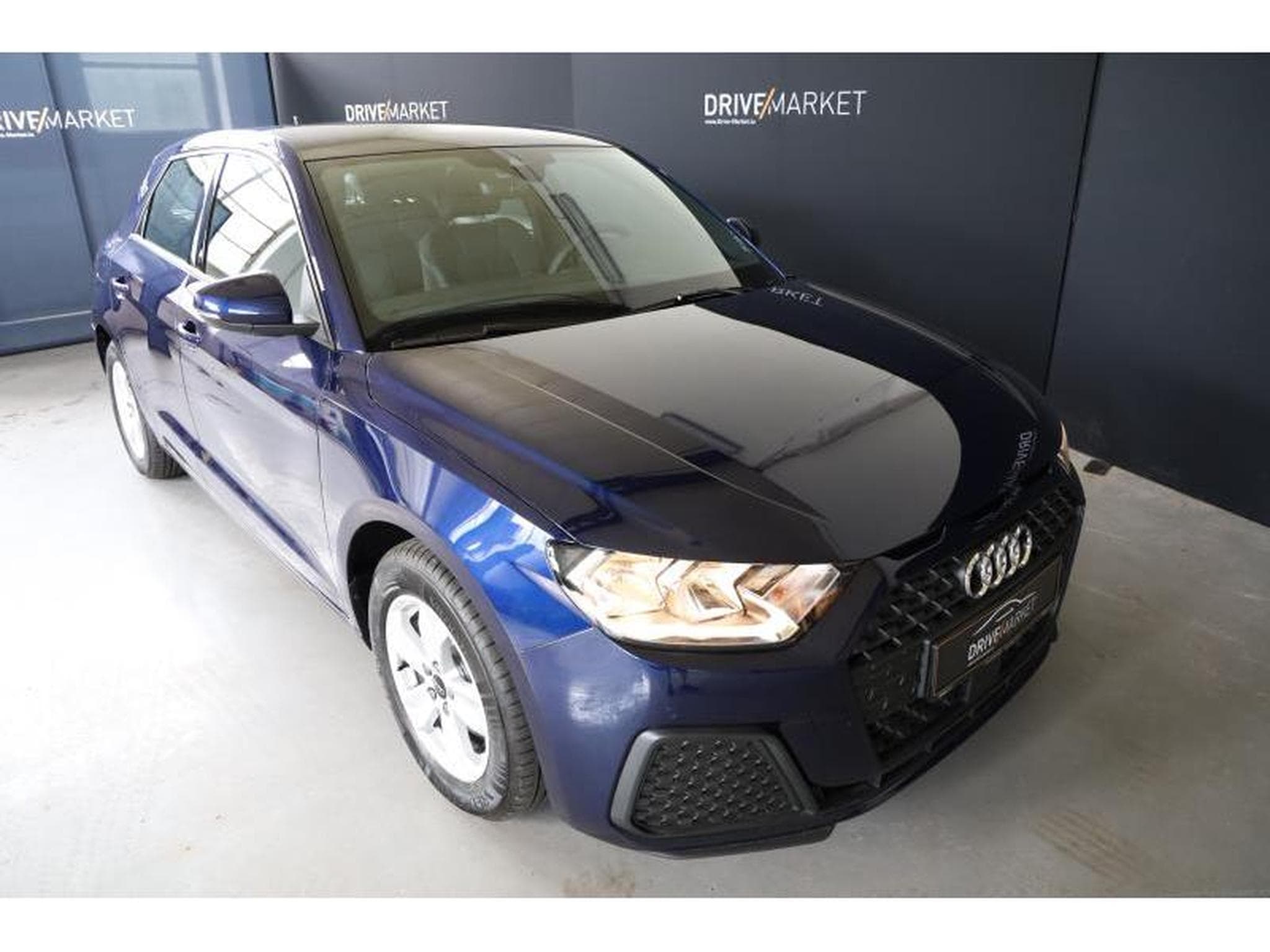 Audi A1 Sportback S Line (2024) - Photo 1