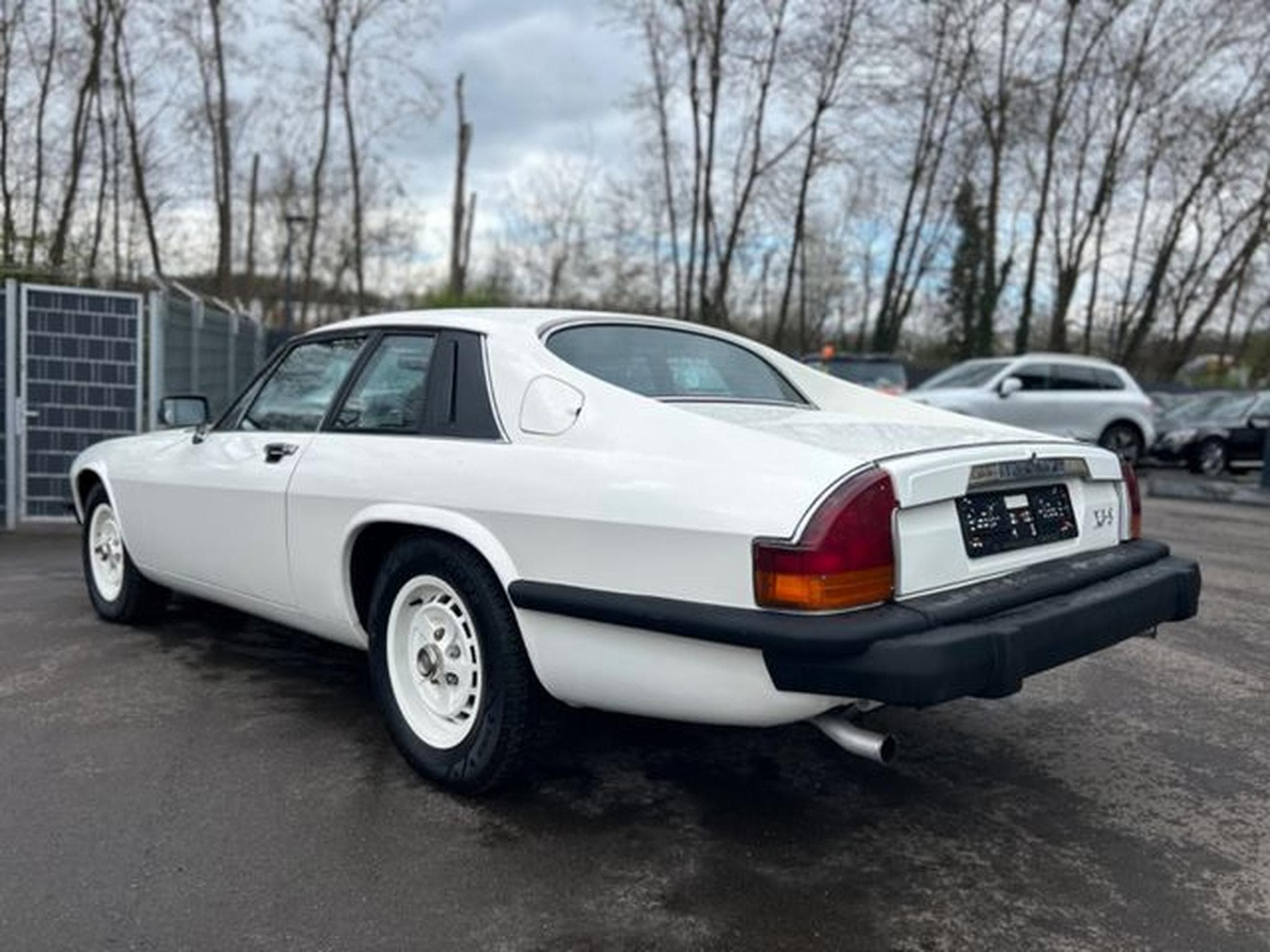Jaguar XJS XJS COUPE V12*AUT.*ORIGINAL*DT.AUSLIEFERUNG* (1979) - Photo 9