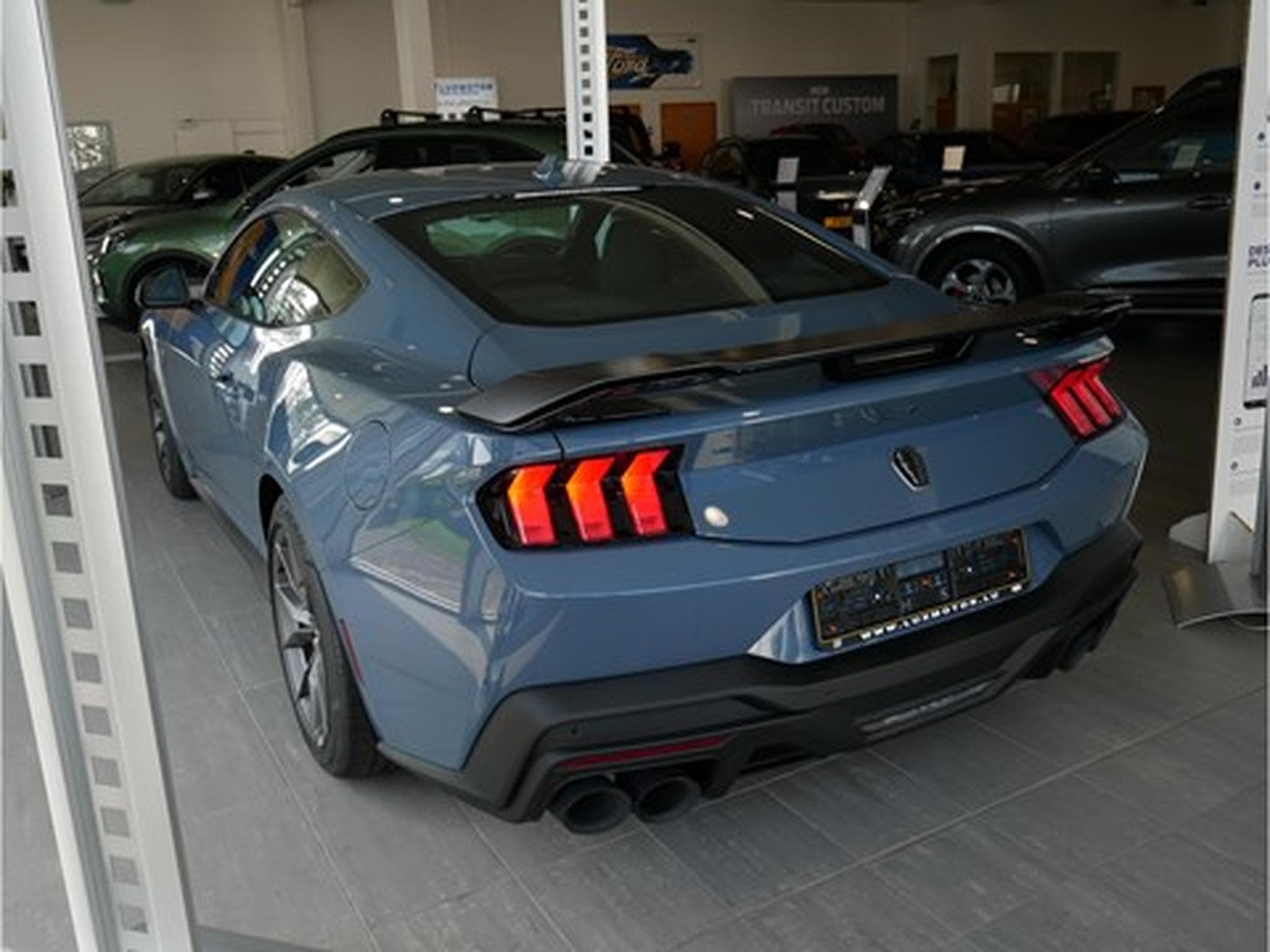 Ford Mustang Dark Horse 5.0i V8 453ch / 334kW M6 - Fastback (2024) - Photo 3