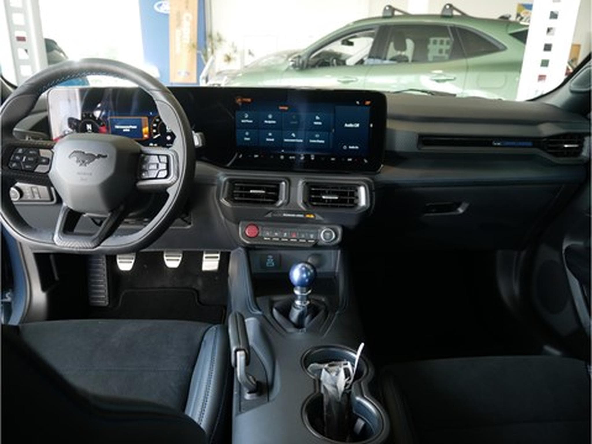 Ford Mustang Dark Horse 5.0i V8 453ch / 334kW M6 - Fastback (2024) - Photo 5