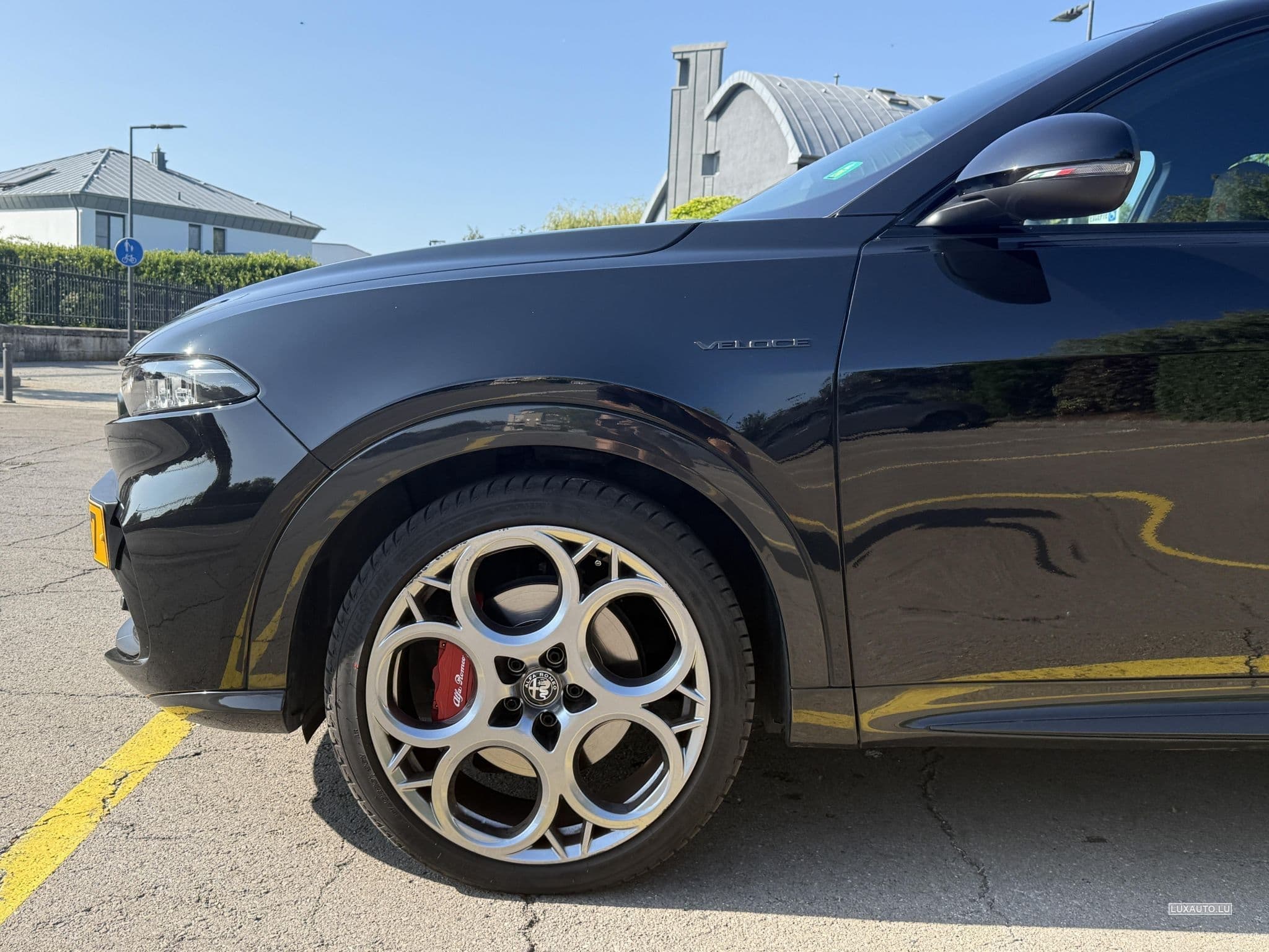 Alfa-Romeo Tonale Tonale 1.5 VGT Hybrid Veloce (2023) - Photo 6