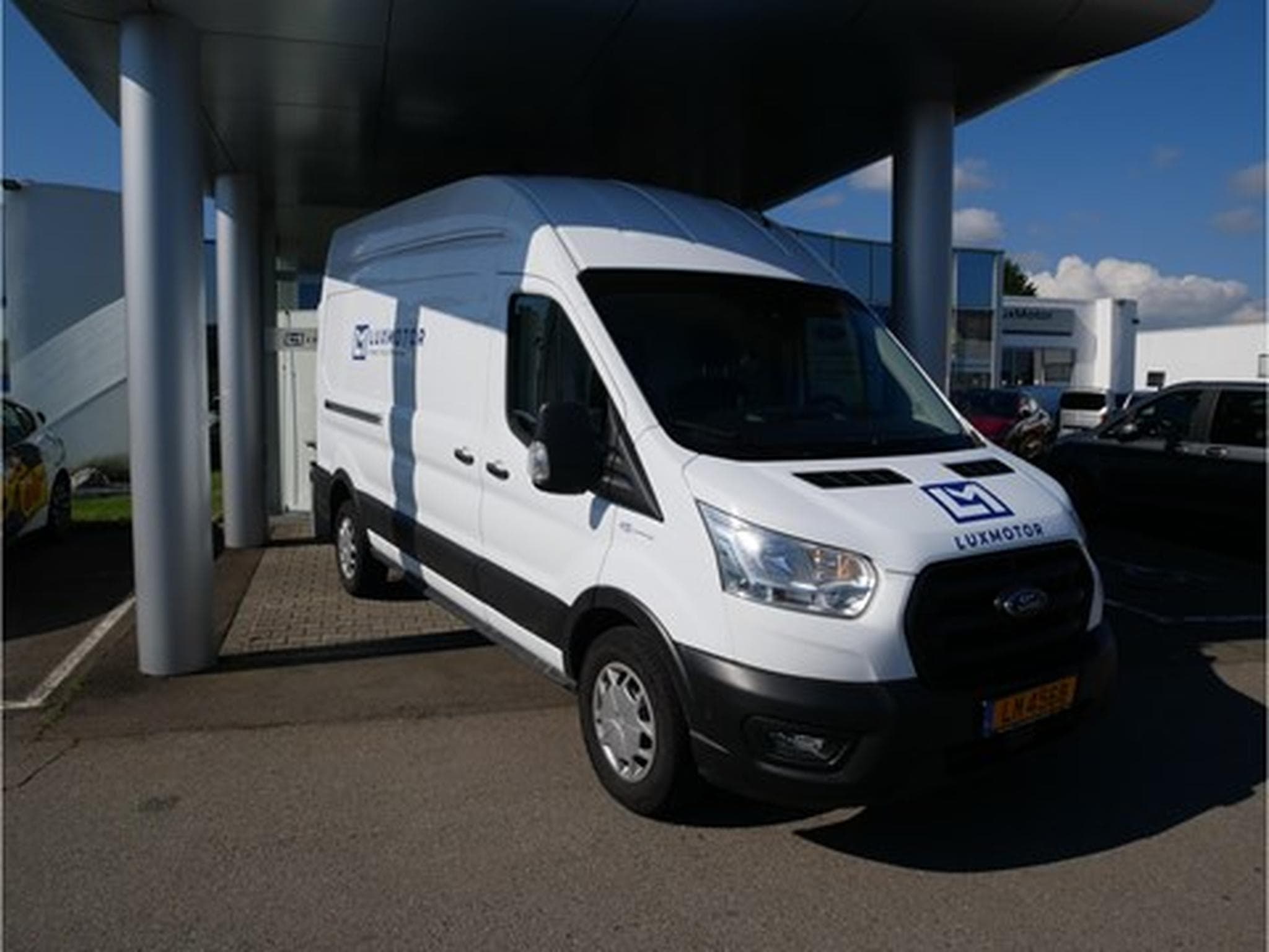Ford Transit 350L Fourgon Tole L3/H3 Trend M6 2.0 TD 130 ch GAR 11/2028 (2023) - Photo 2