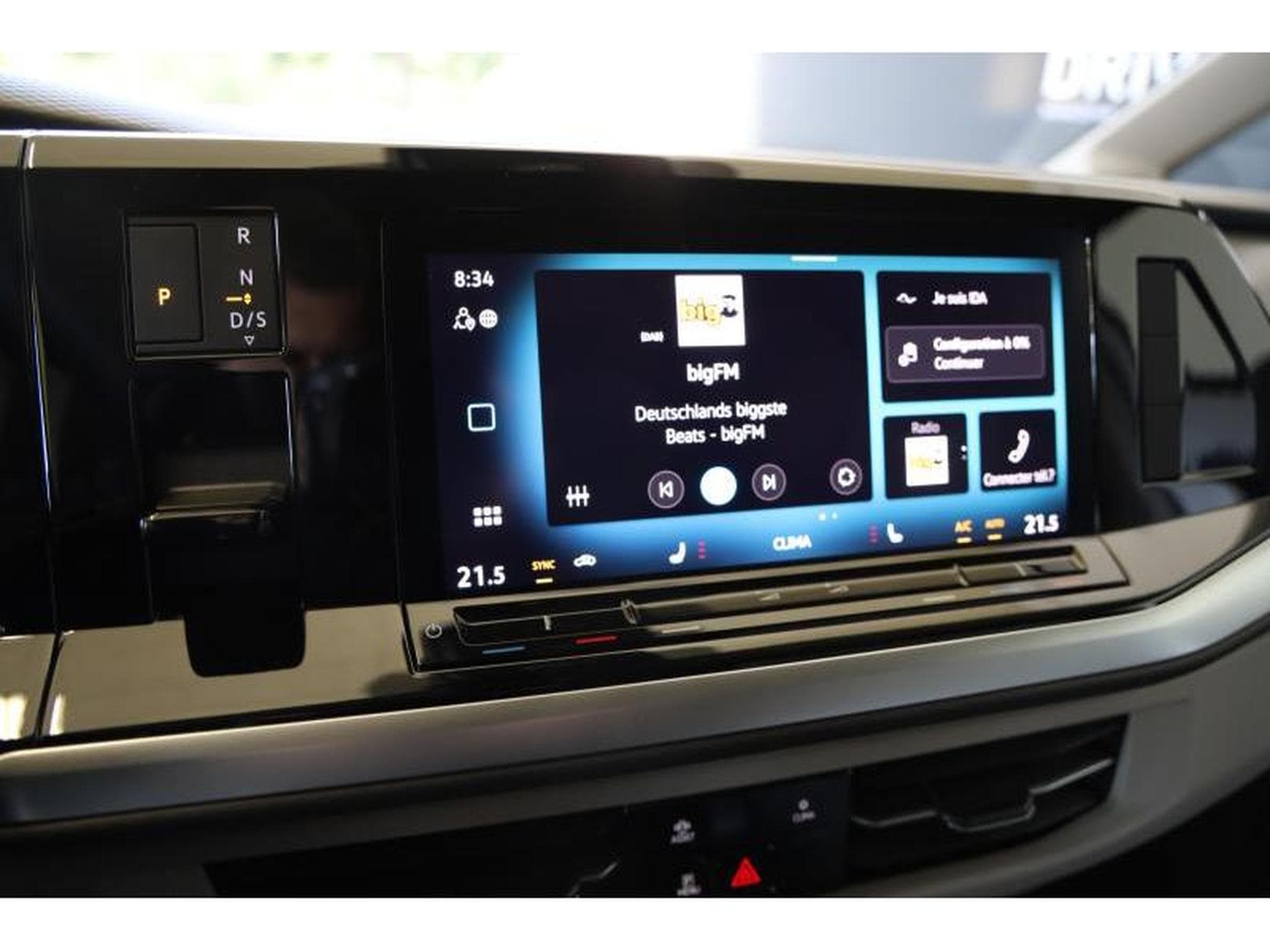 VW T7 Life LONG (2025) - Photo 5