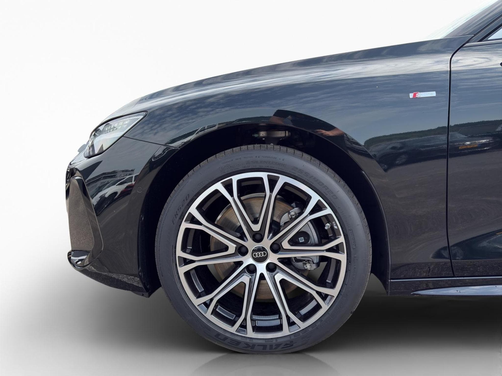 Audi A6 Avant TDI quattro S tronic (2026) - Photo 2