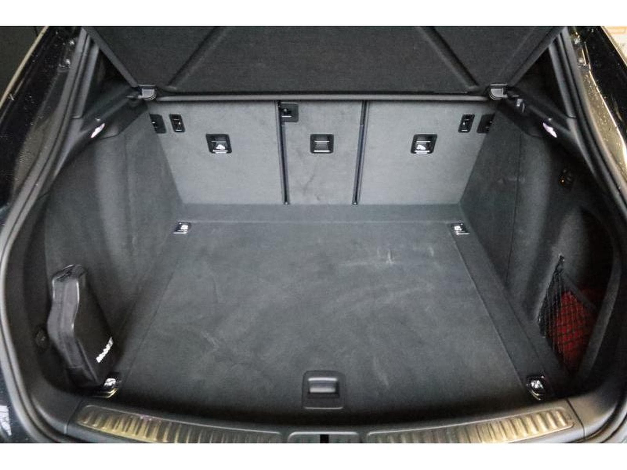 Porsche Macan GTS Pano AHK LED (2024) - Photo 6