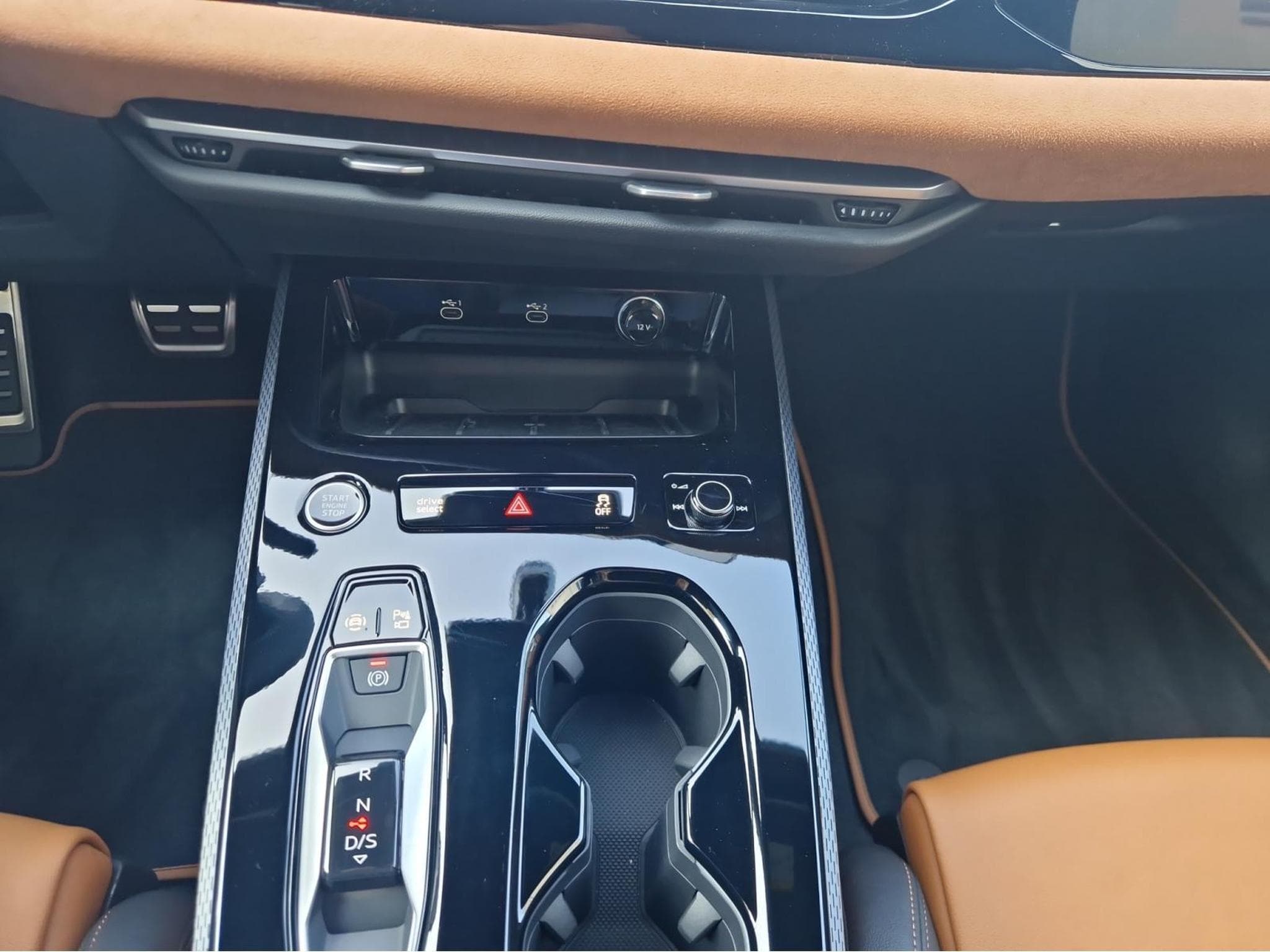 Audi A5 Avant Exclusive interieur (2025) - Photo 12