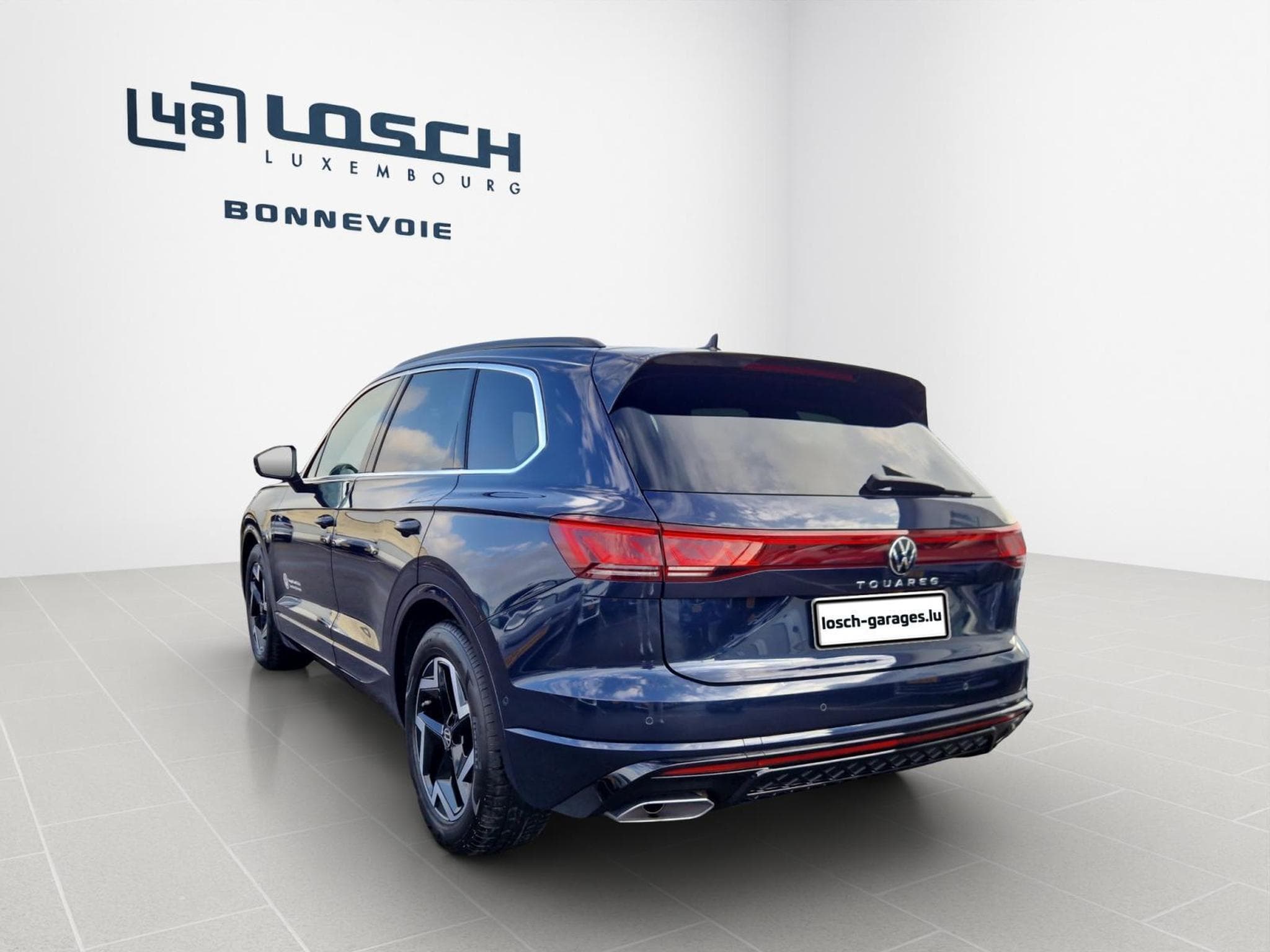 VW Touareg R-LINE (2024) - Photo 7