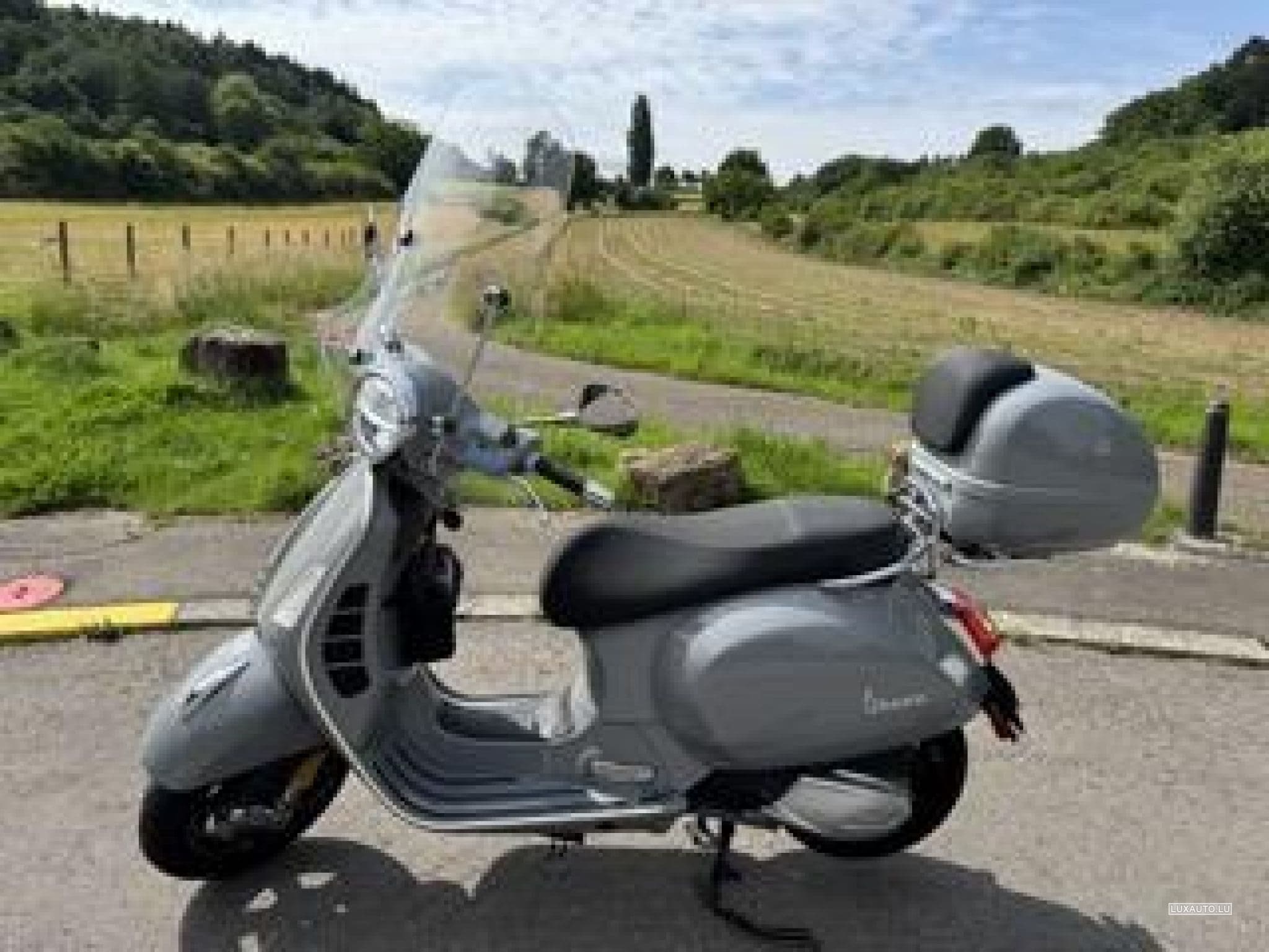 Vespa GTS (2019) - Photo 2