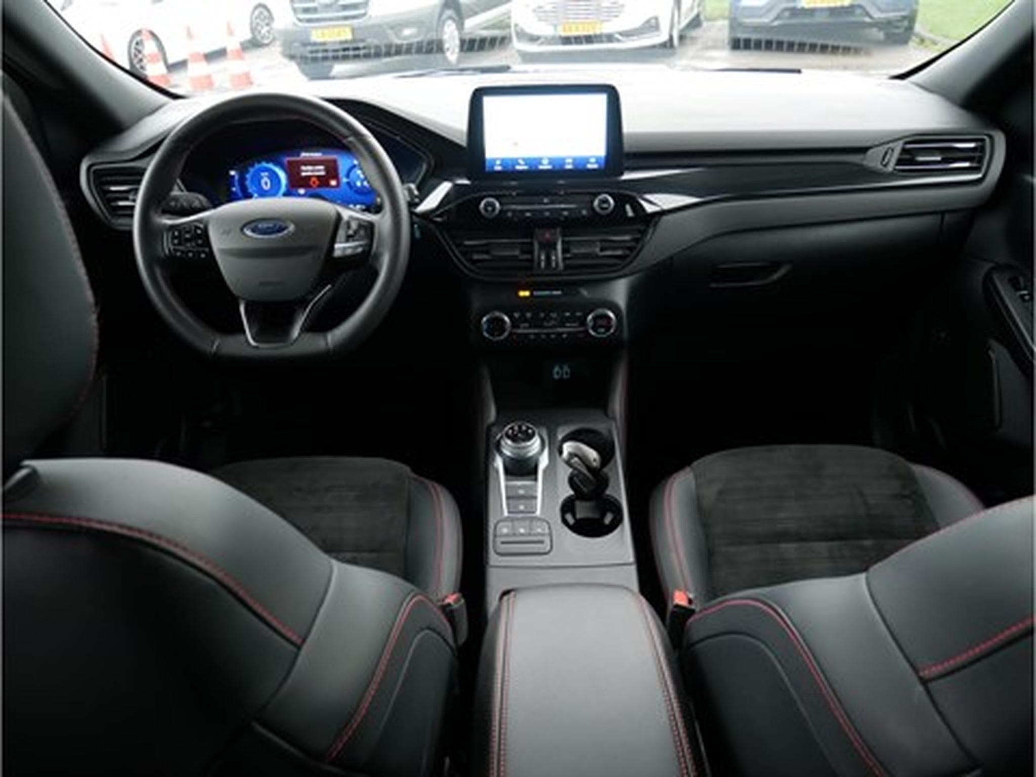 Ford Kuga ST-Line X FHEV AUT GAR 03/2027 (2022) - Photo 4