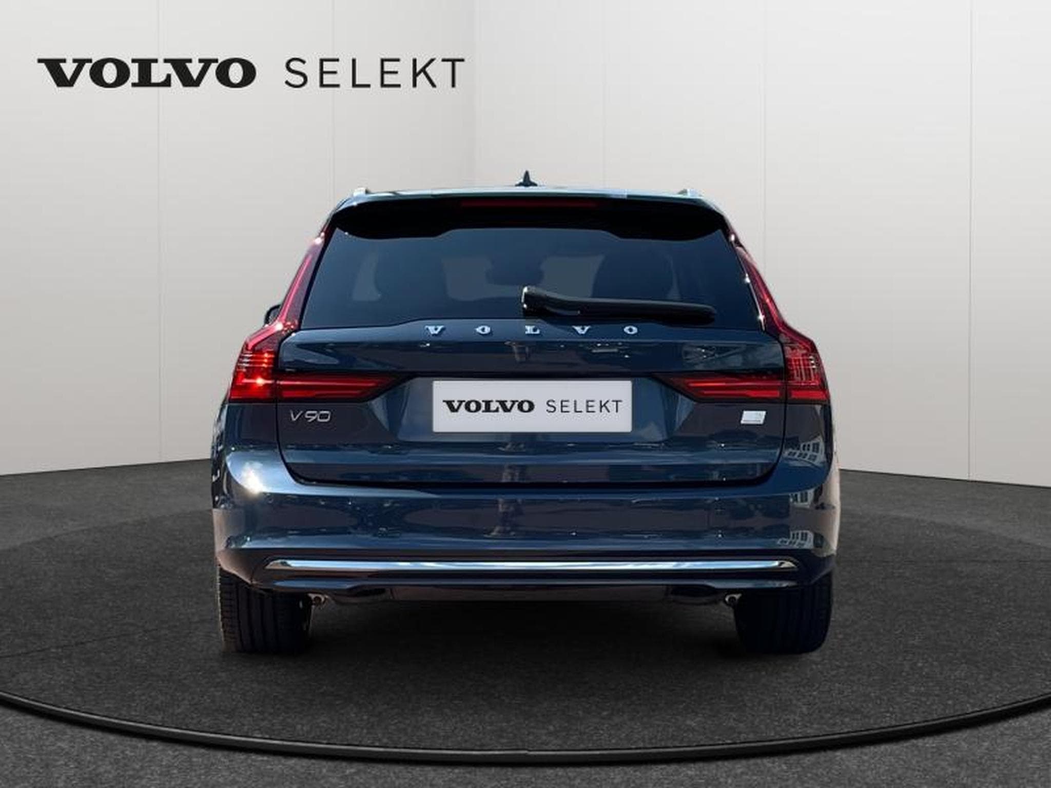 Volvo V90 Core Bright Recharge T6 AWD pl (2024) - Photo 12