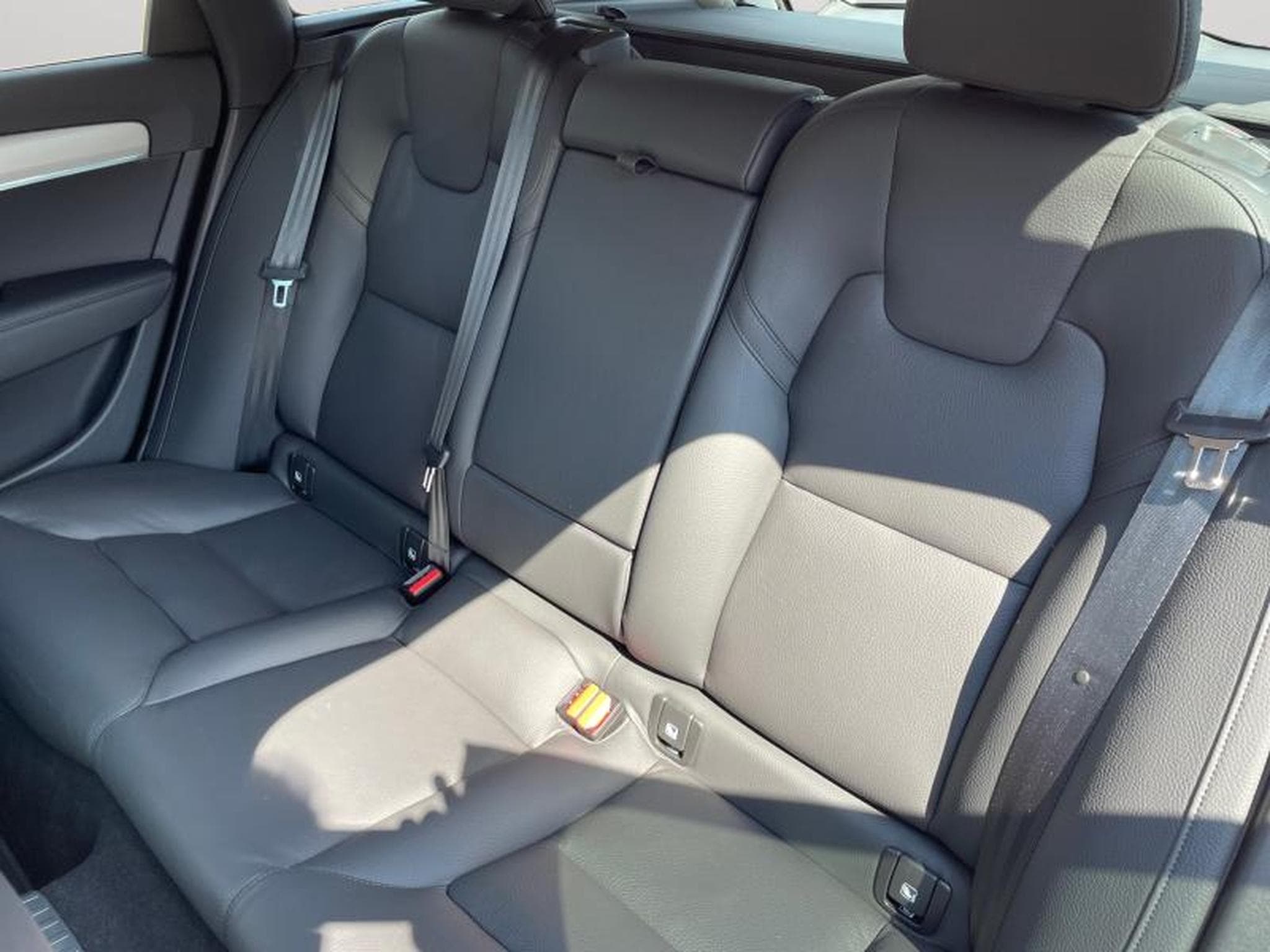 Volvo V90 Core Bright Recharge T6 AWD pl (2024) - Photo 18