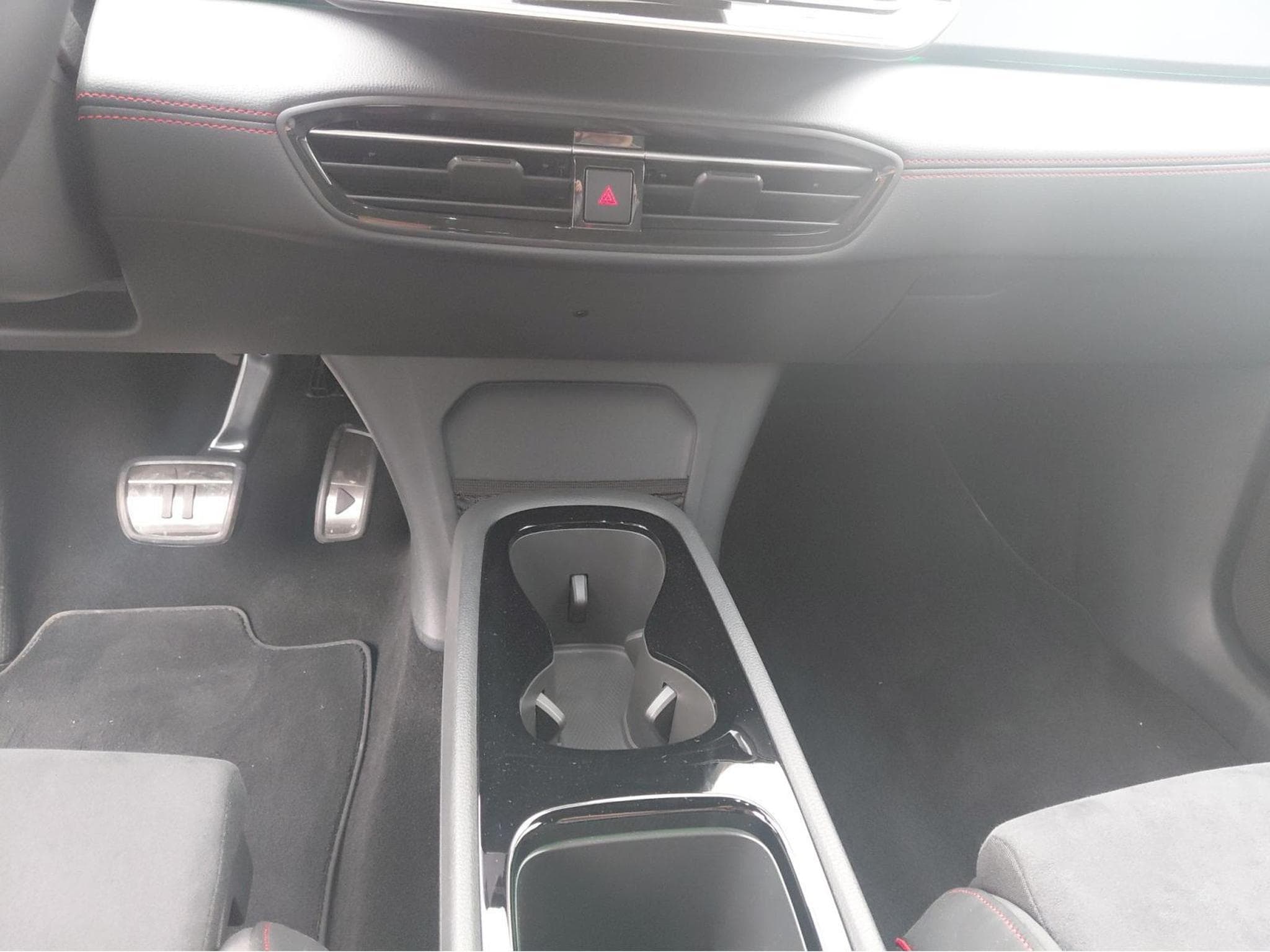 VW ID.3 GTX (2025) - Photo 14
