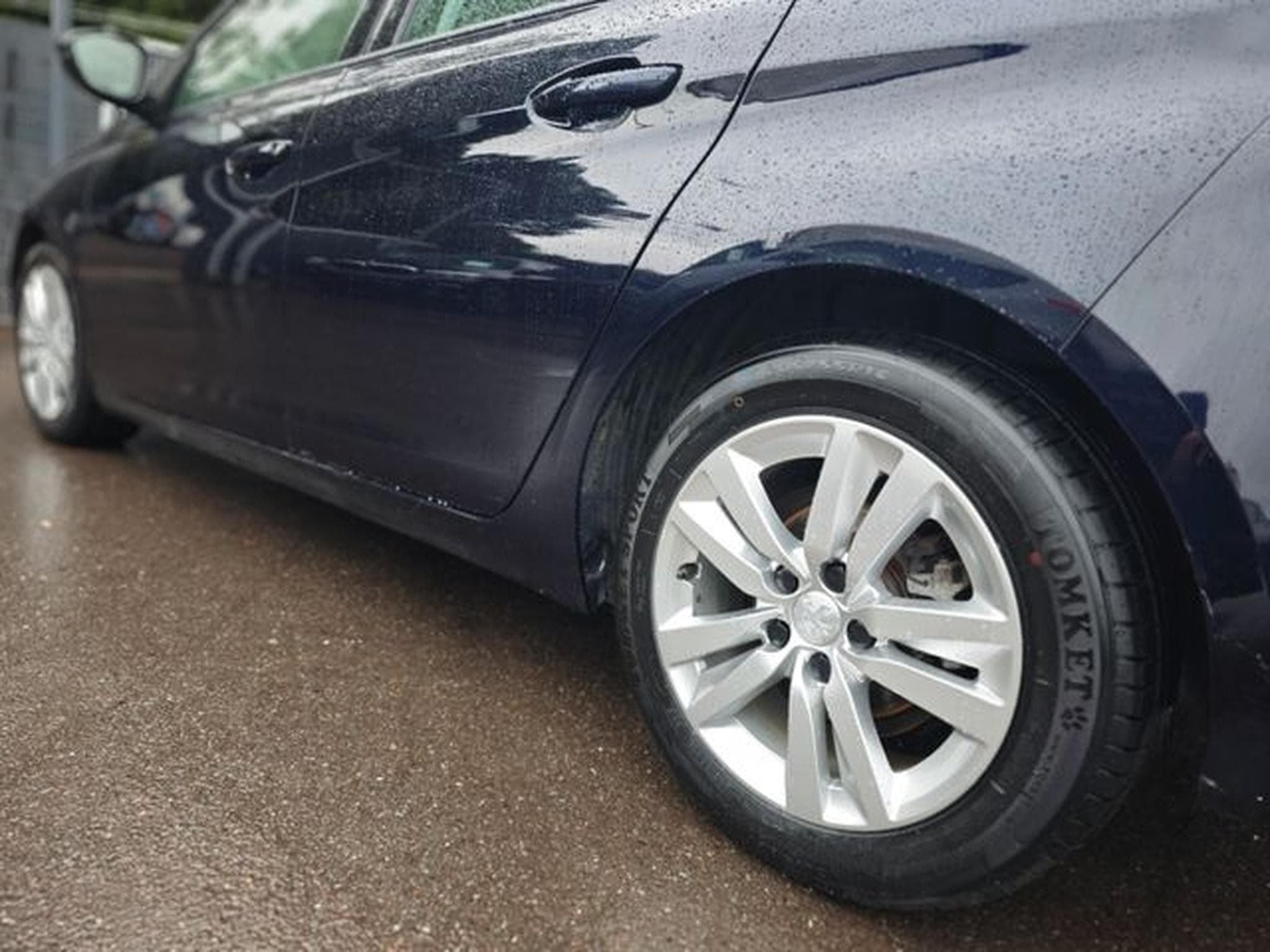 Peugeot 308 308*PANORAMA* NAVI*PDC*FACELIFT*KLIMAAUTOMATIK* (2018) - Photo 10