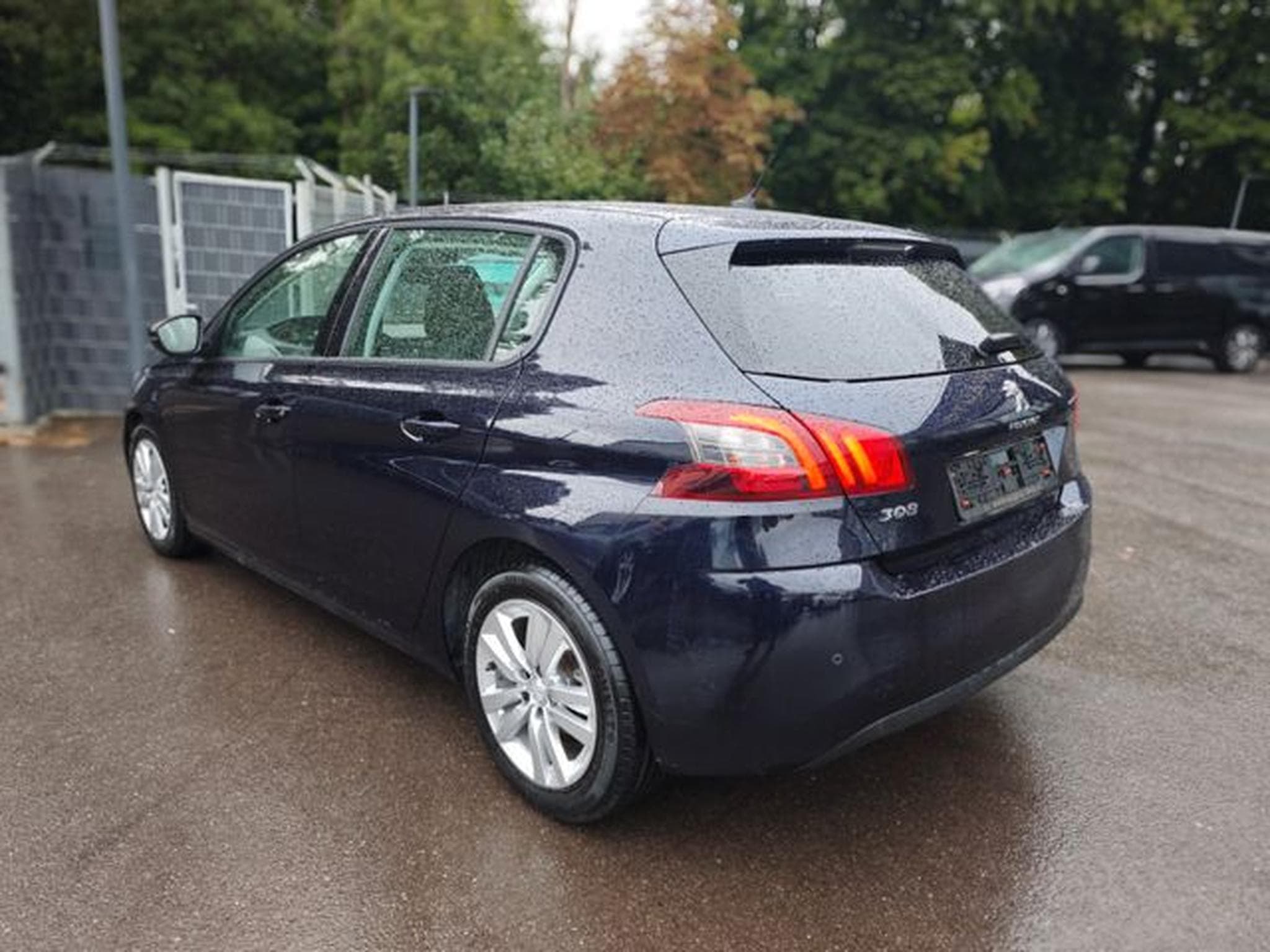 Peugeot 308 308*PANORAMA* NAVI*PDC*FACELIFT*KLIMAAUTOMATIK* (2018) - Photo 8