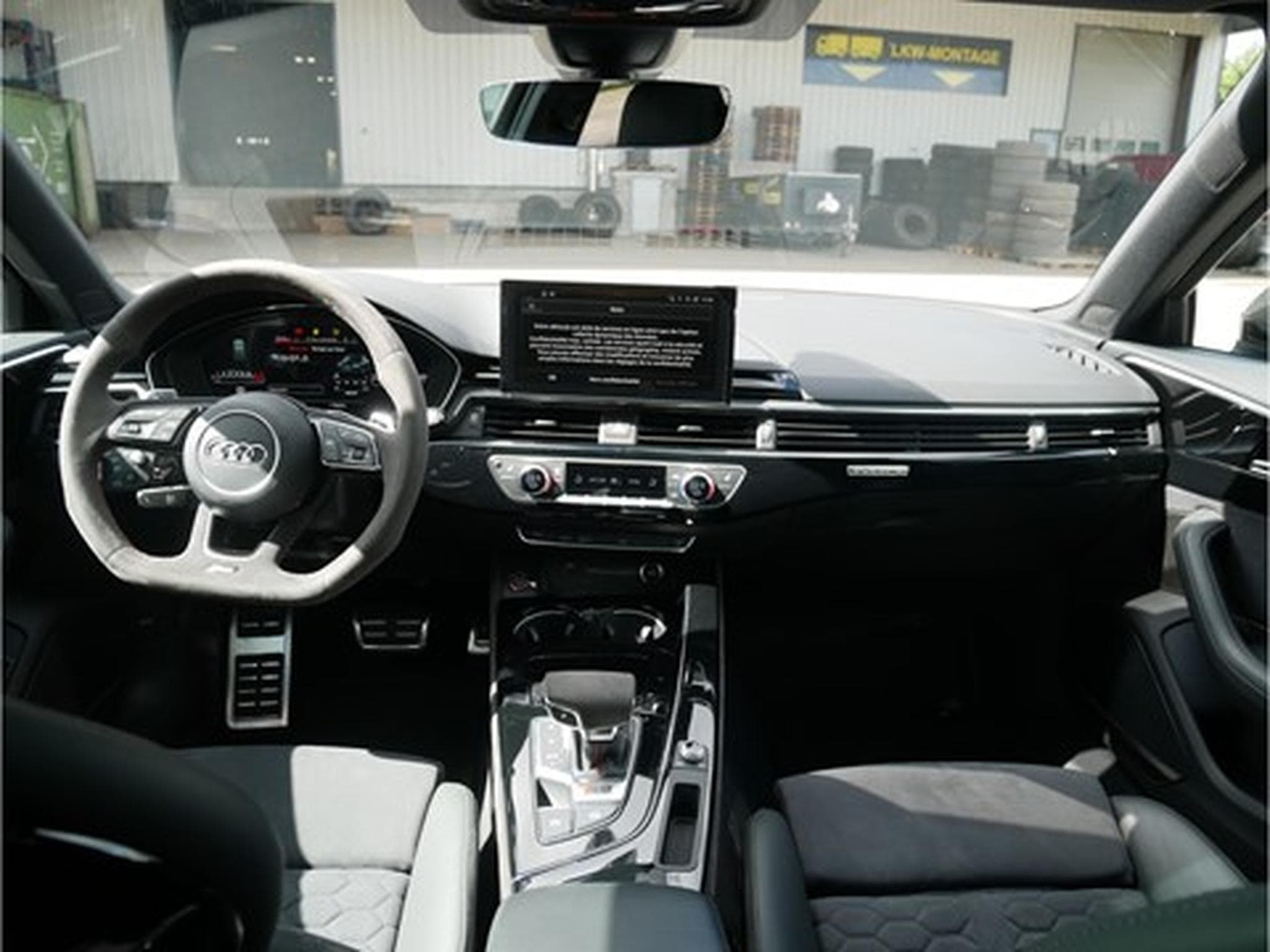 Audi RS4 Avant  450cv tiptronic (2023) - Photo 4