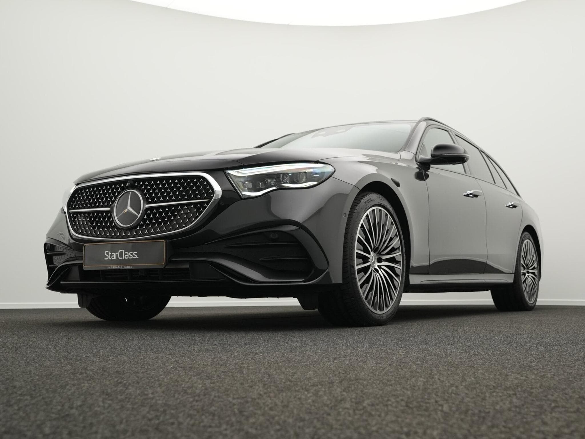 Mercedes E 220 d T-Modell (2024) - Photo 8