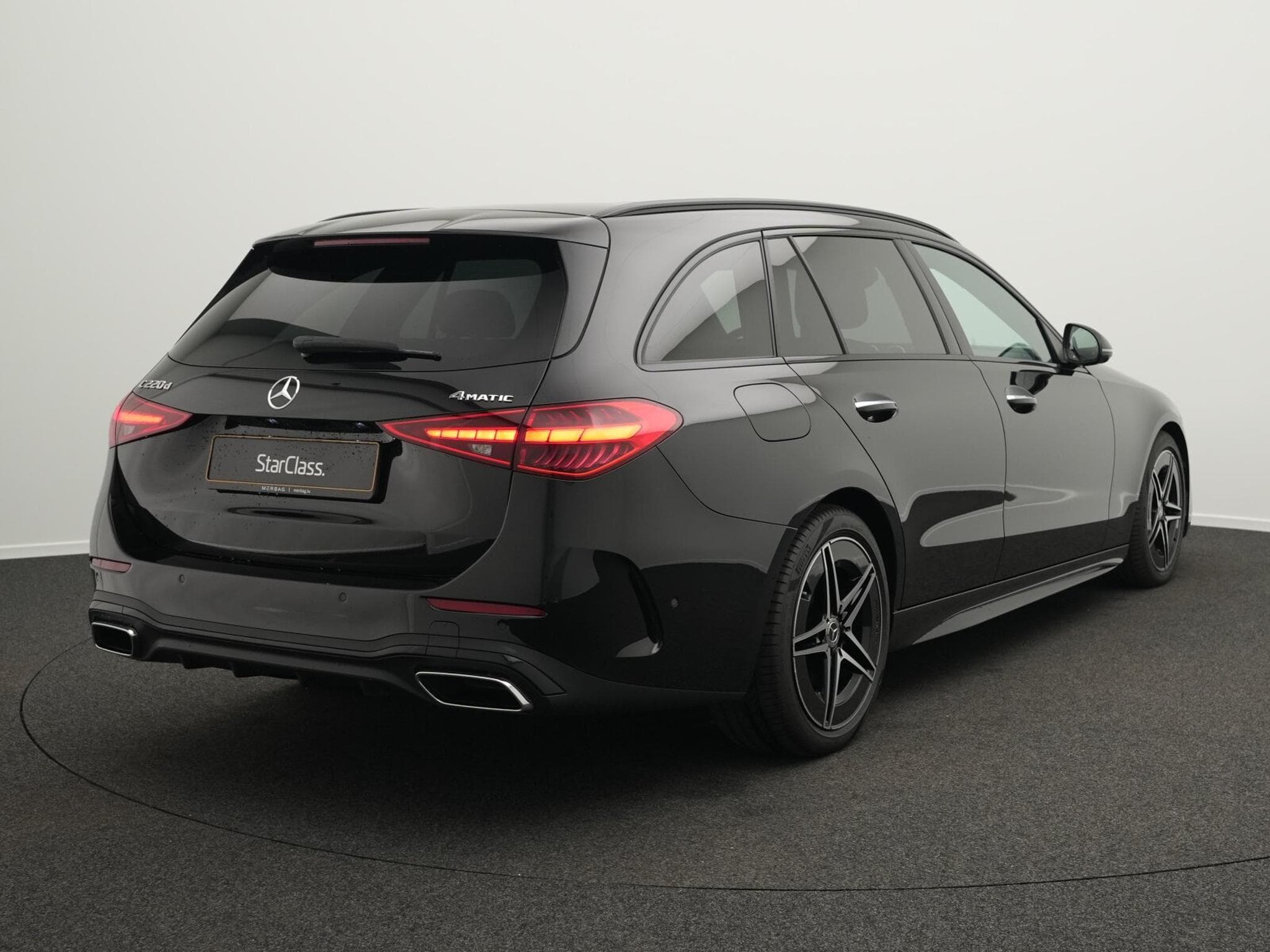Mercedes C 220 d 4MATIC T-Modell (2025) - Photo 3
