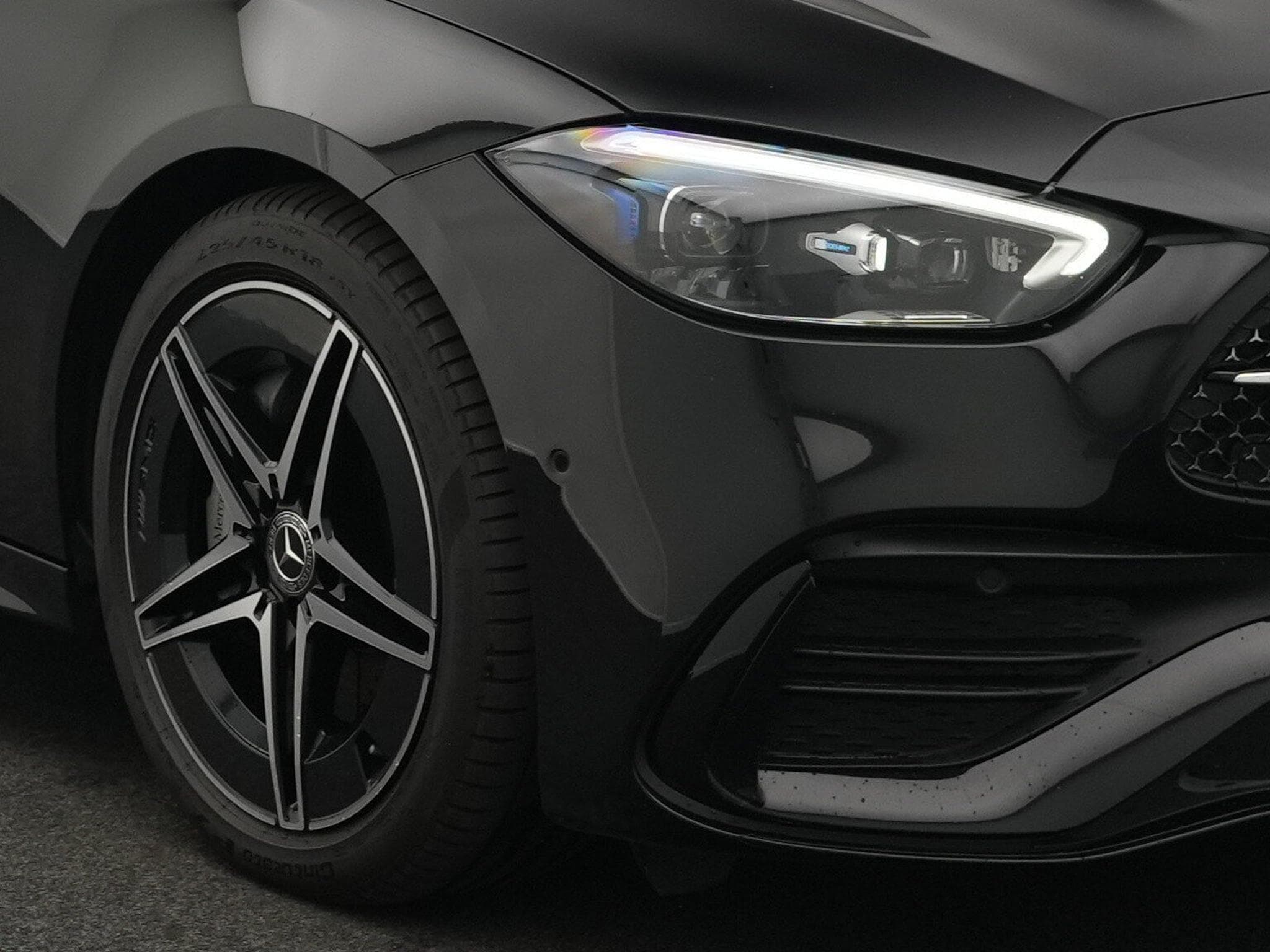 Mercedes C 220 d 4MATIC T-Modell (2025) - Photo 7