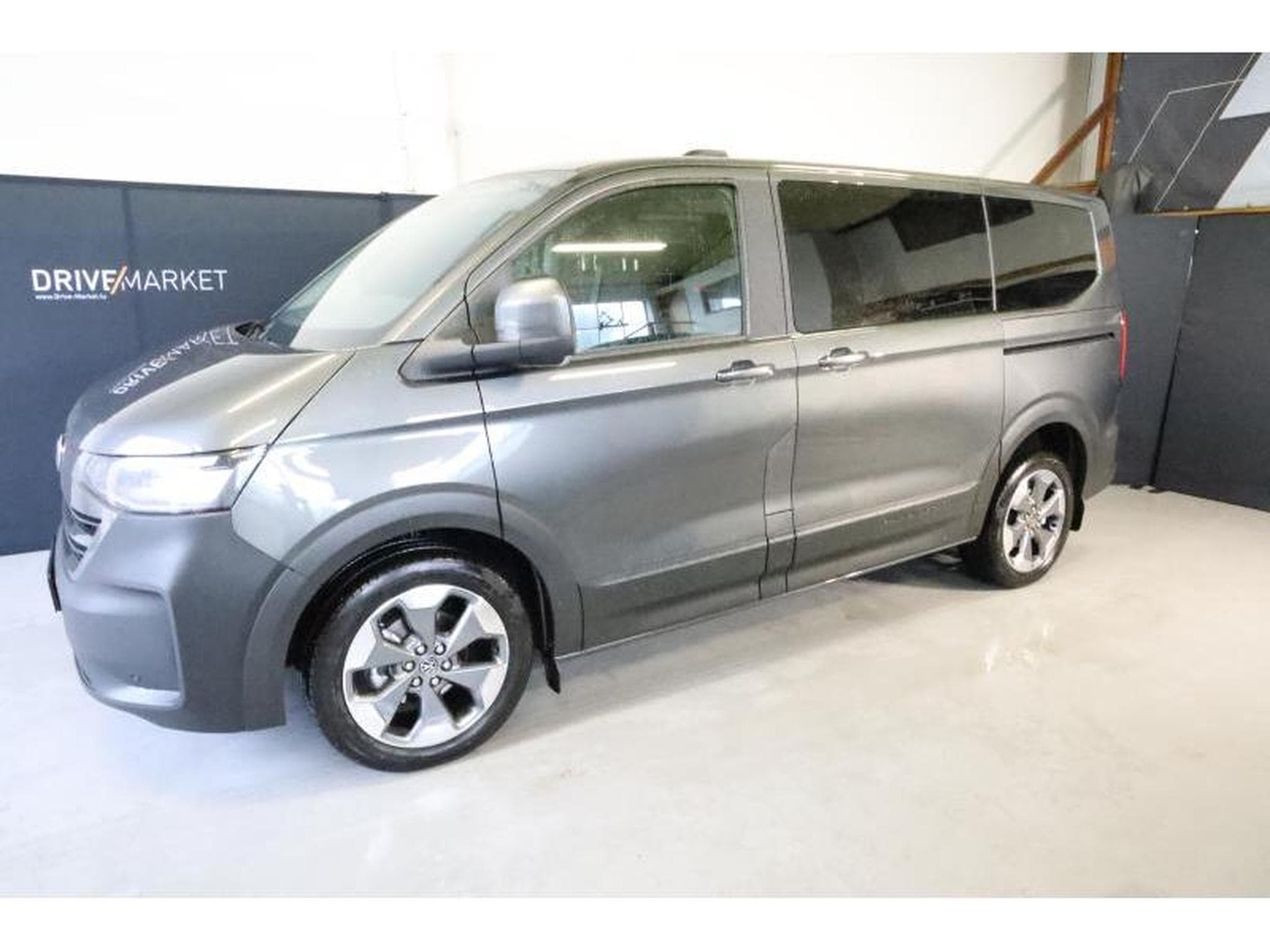 VW T7 PanAmerica Court AHK (2025) - Photo 18