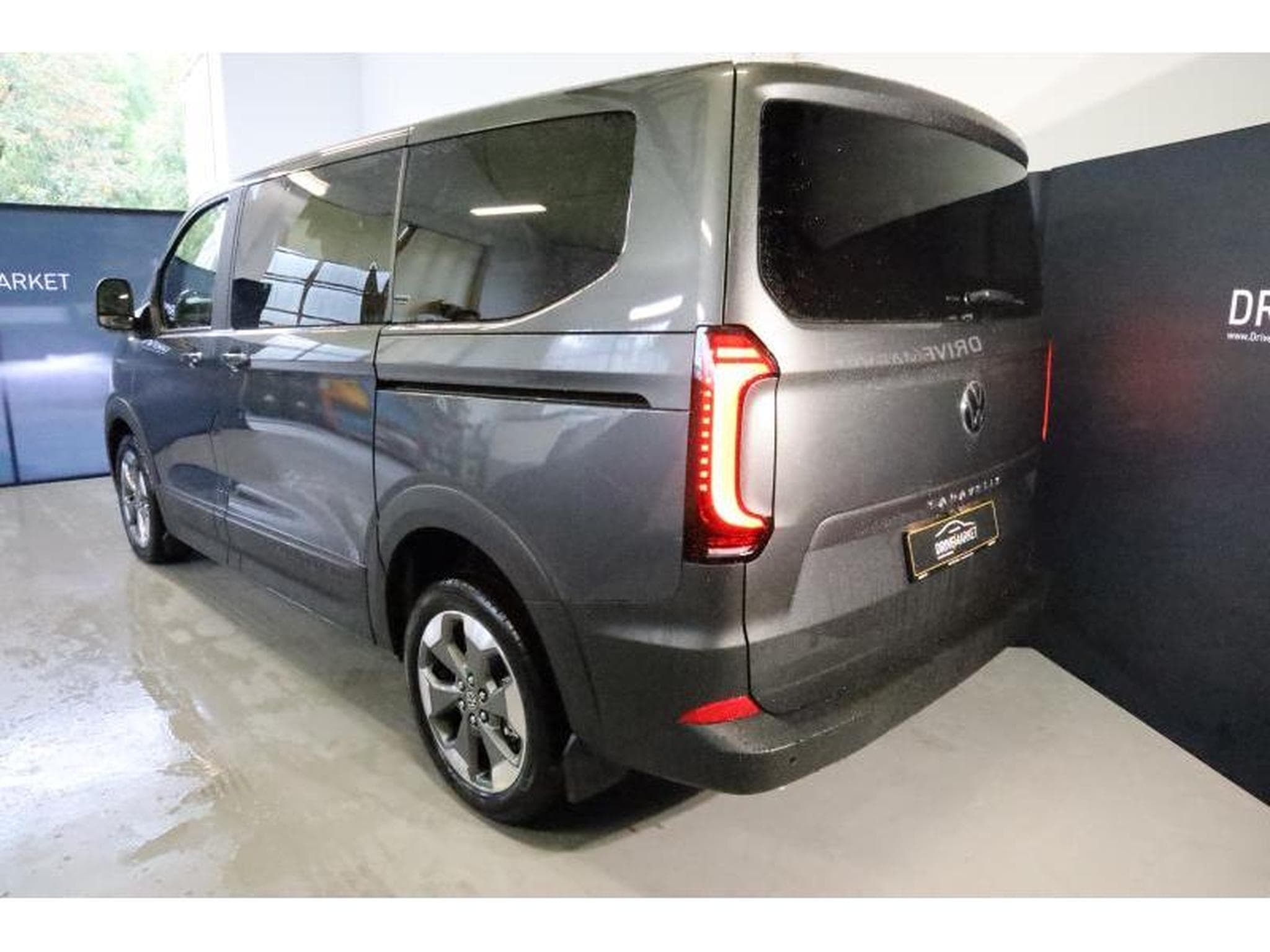 VW T7 PanAmerica Court AHK (2025) - Photo 3