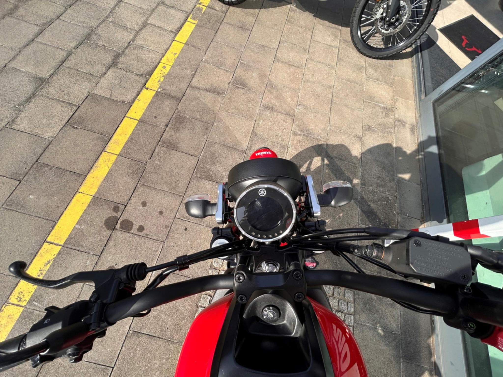 Yamaha XSR Redline (2022) - Photo 7