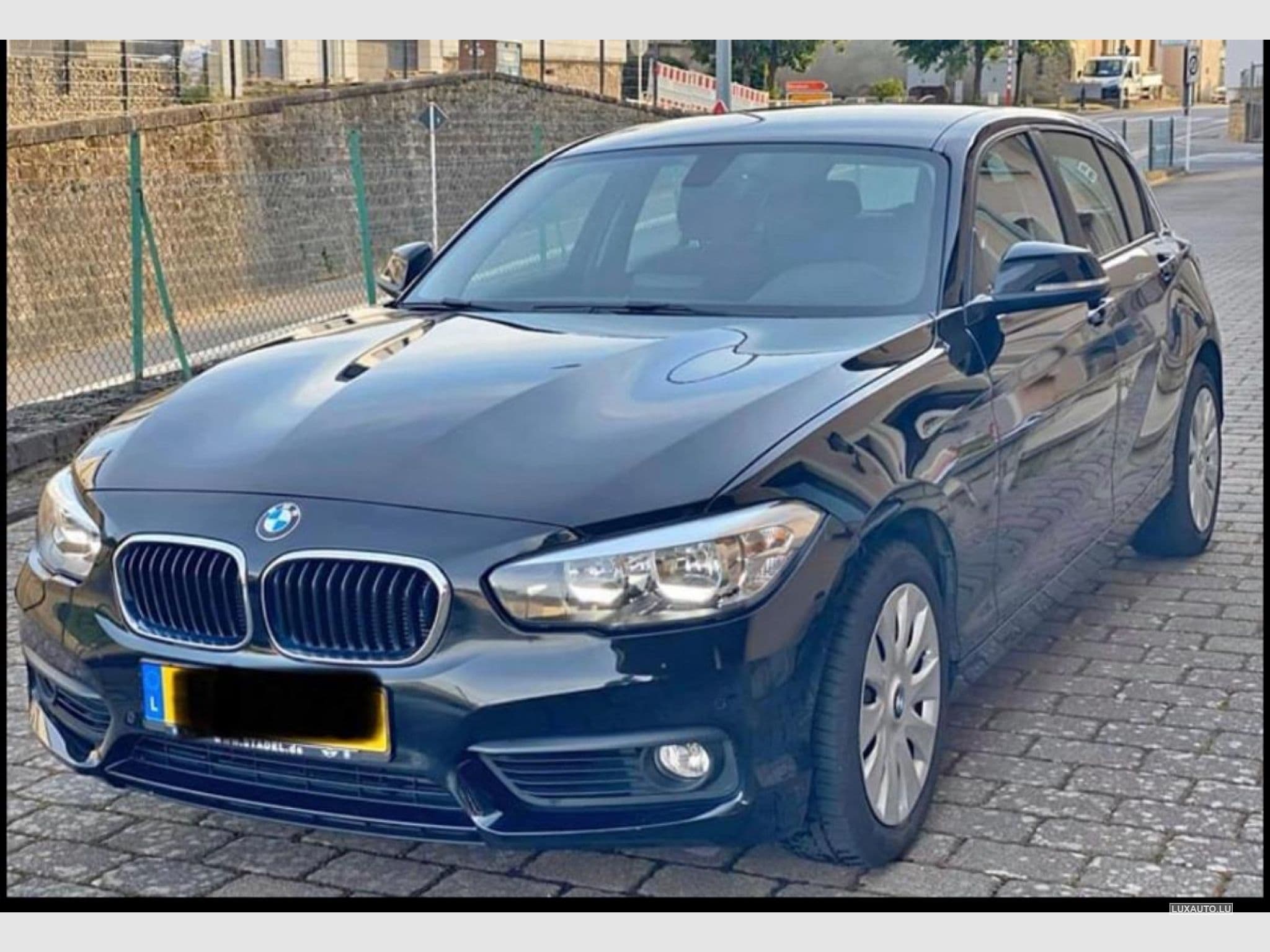 BMW 118 (2016) - Photo 2
