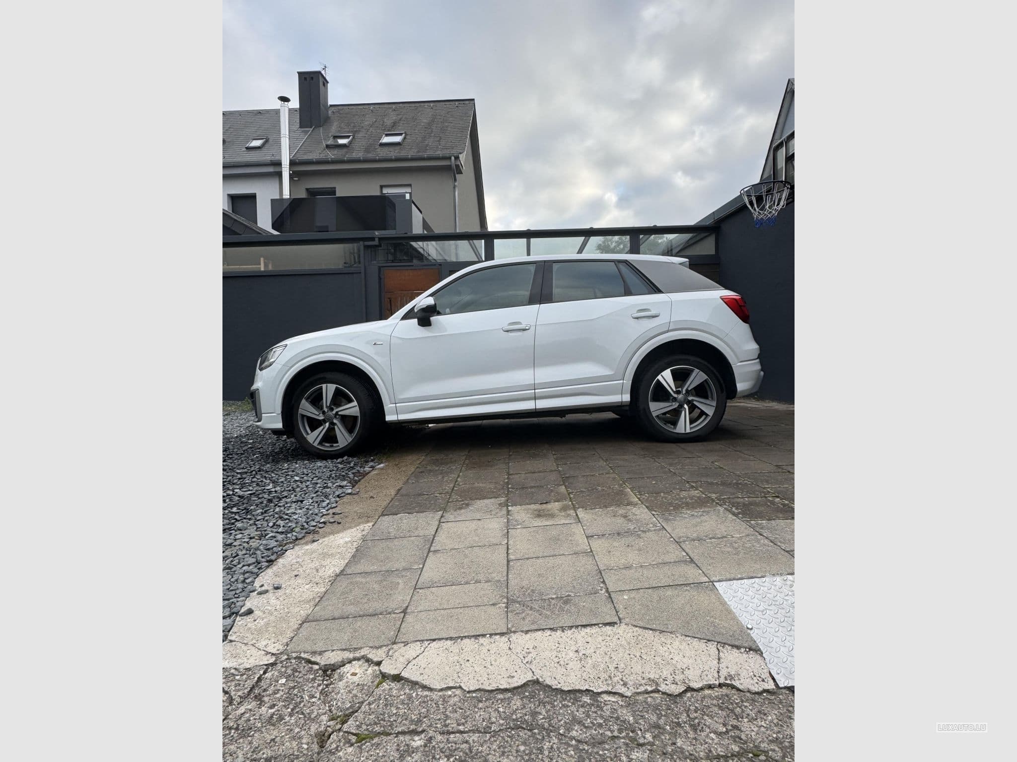 Audi Q2 S-LINE (2016) - Photo 3
