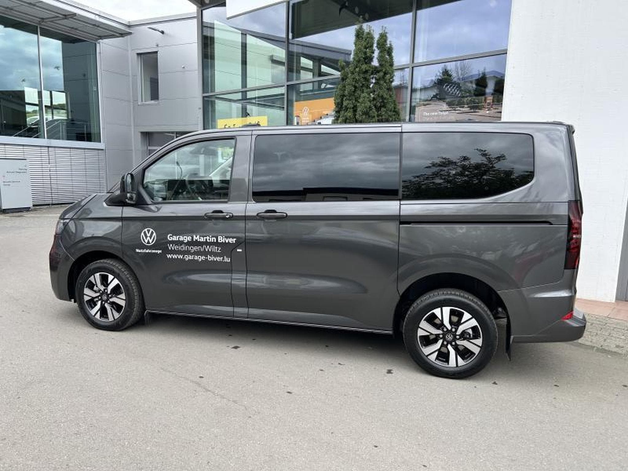 VW Caravelle Life (2025) - Photo 4