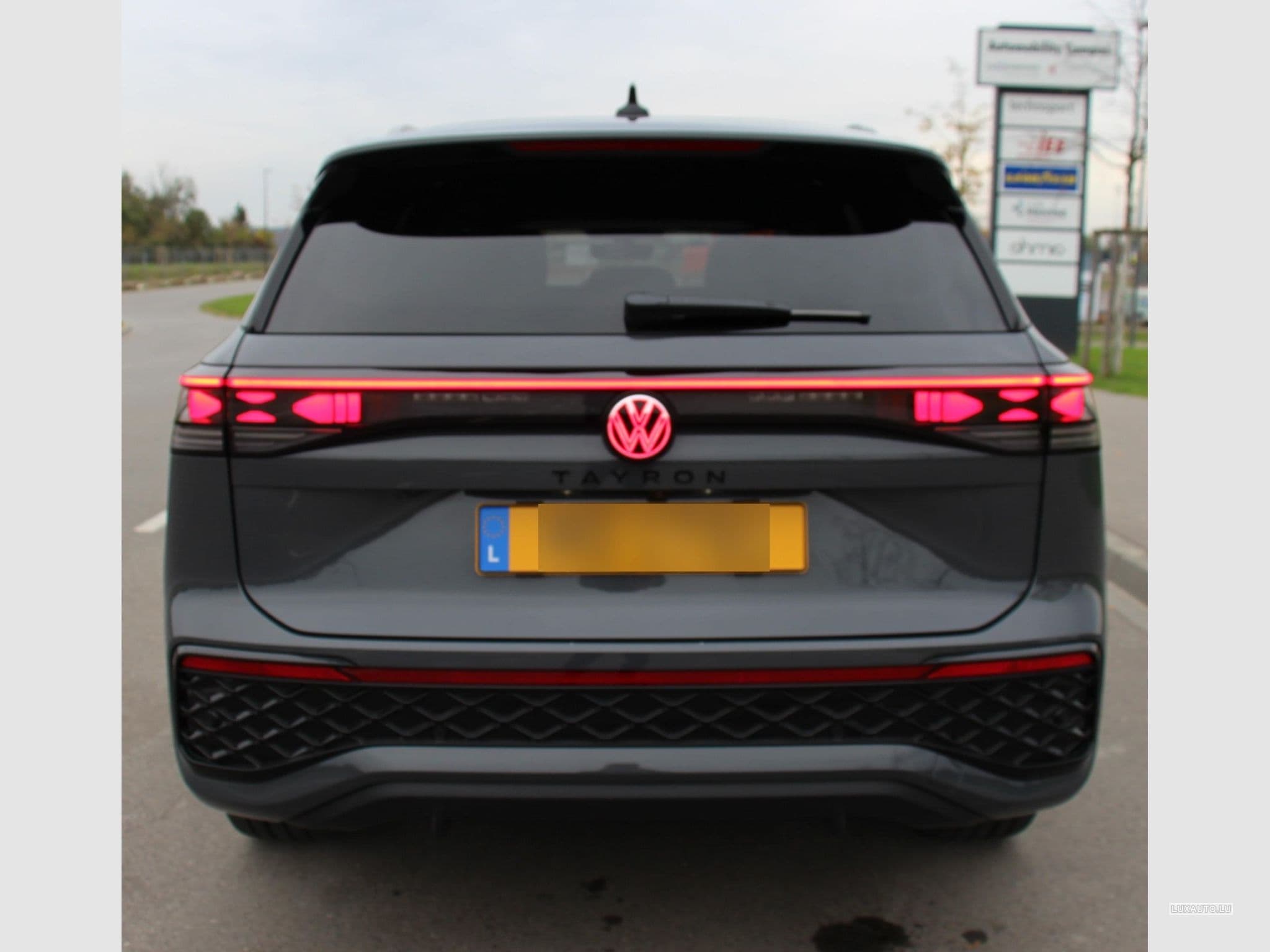 VW Tayron R-Line 2.0 l TSI OPF 4Motion 204PS DSG A (2025) - Photo 2