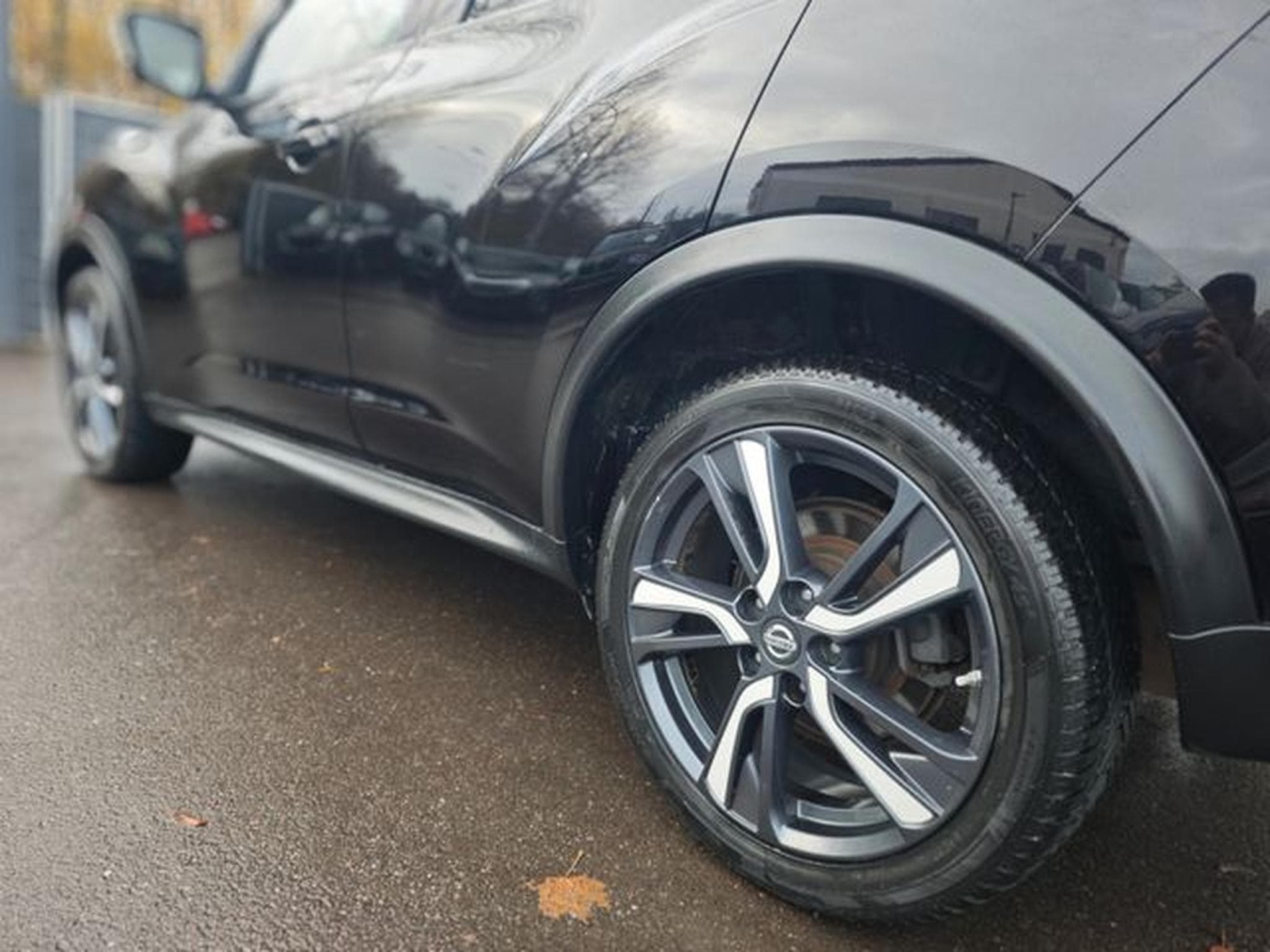 Nissan Juke JUKE SPORT DESIGN*AUT*LEDER*360 GRAD KAMERA*PANO (2015) - Photo 10