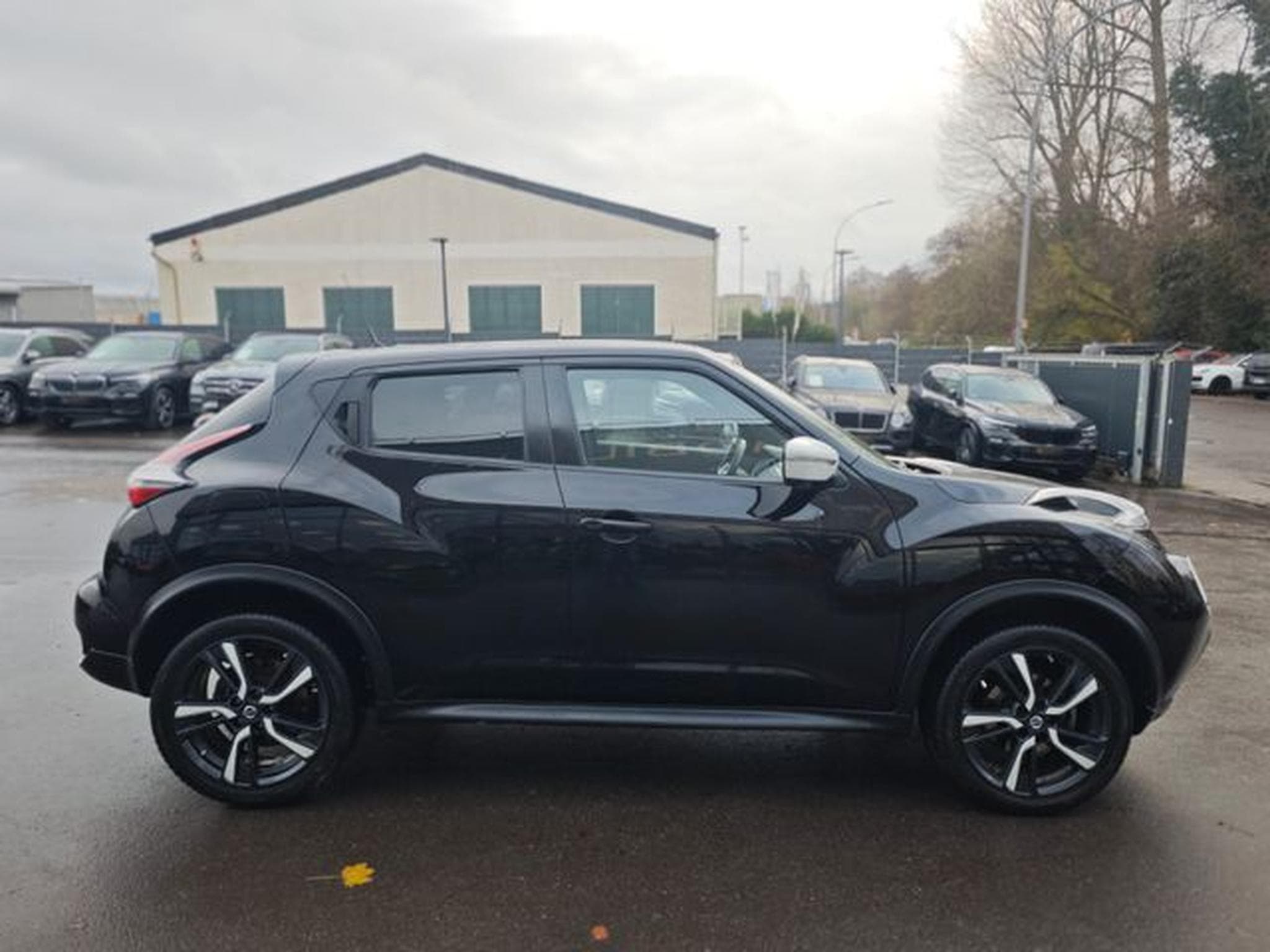 Nissan Juke JUKE SPORT DESIGN*AUT*LEDER*360 GRAD KAMERA*PANO (2015) - Photo 14