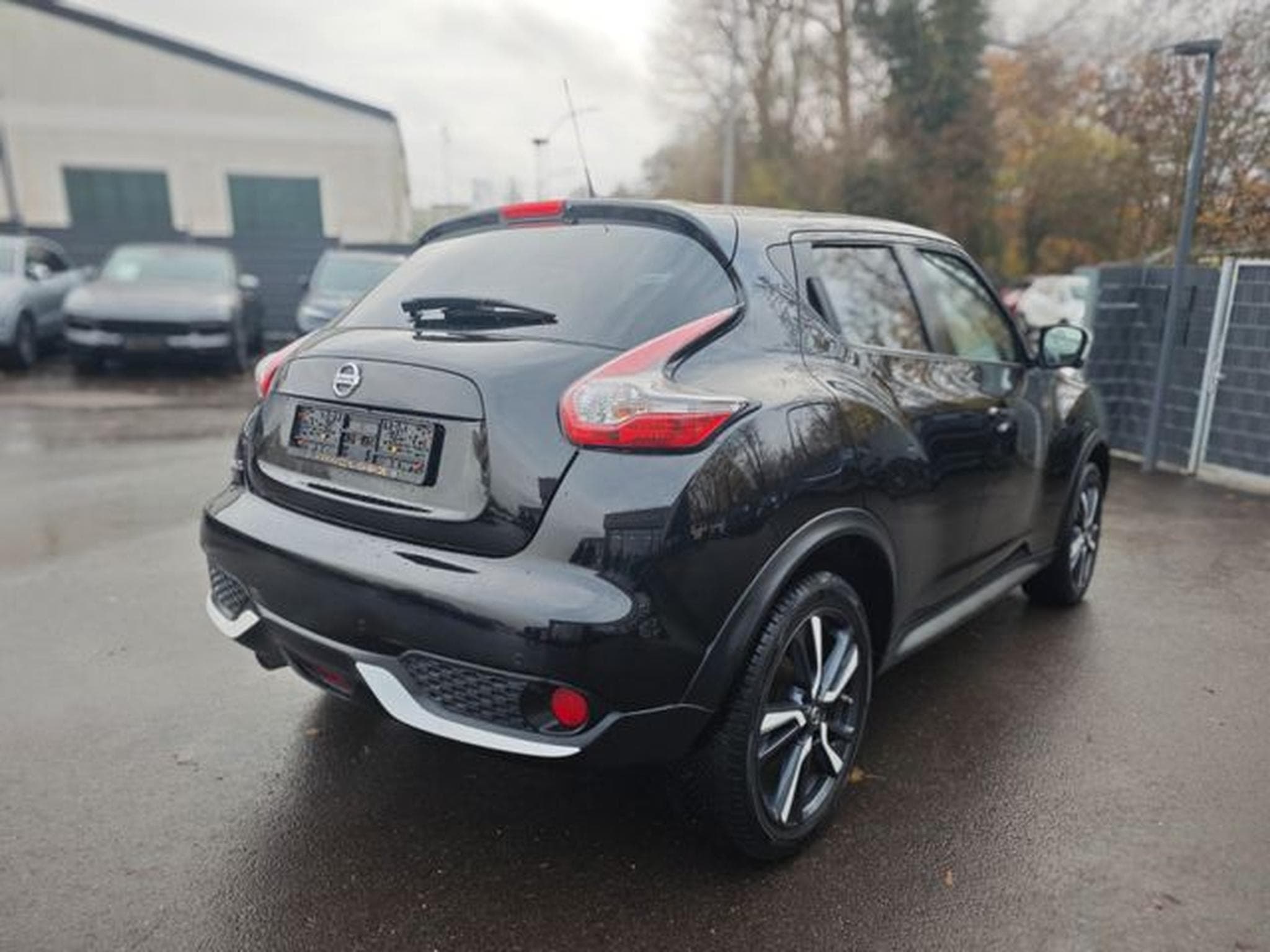 Nissan Juke JUKE SPORT DESIGN*AUT*LEDER*360 GRAD KAMERA*PANO (2015) - Photo 6