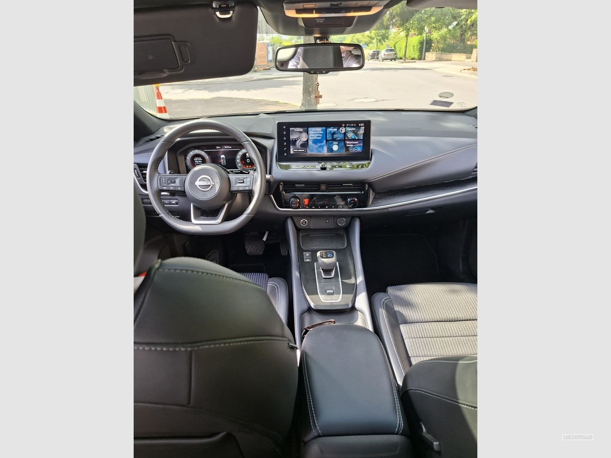 Nissan Qashqai Tekna + Design pack (2024) - Photo 8