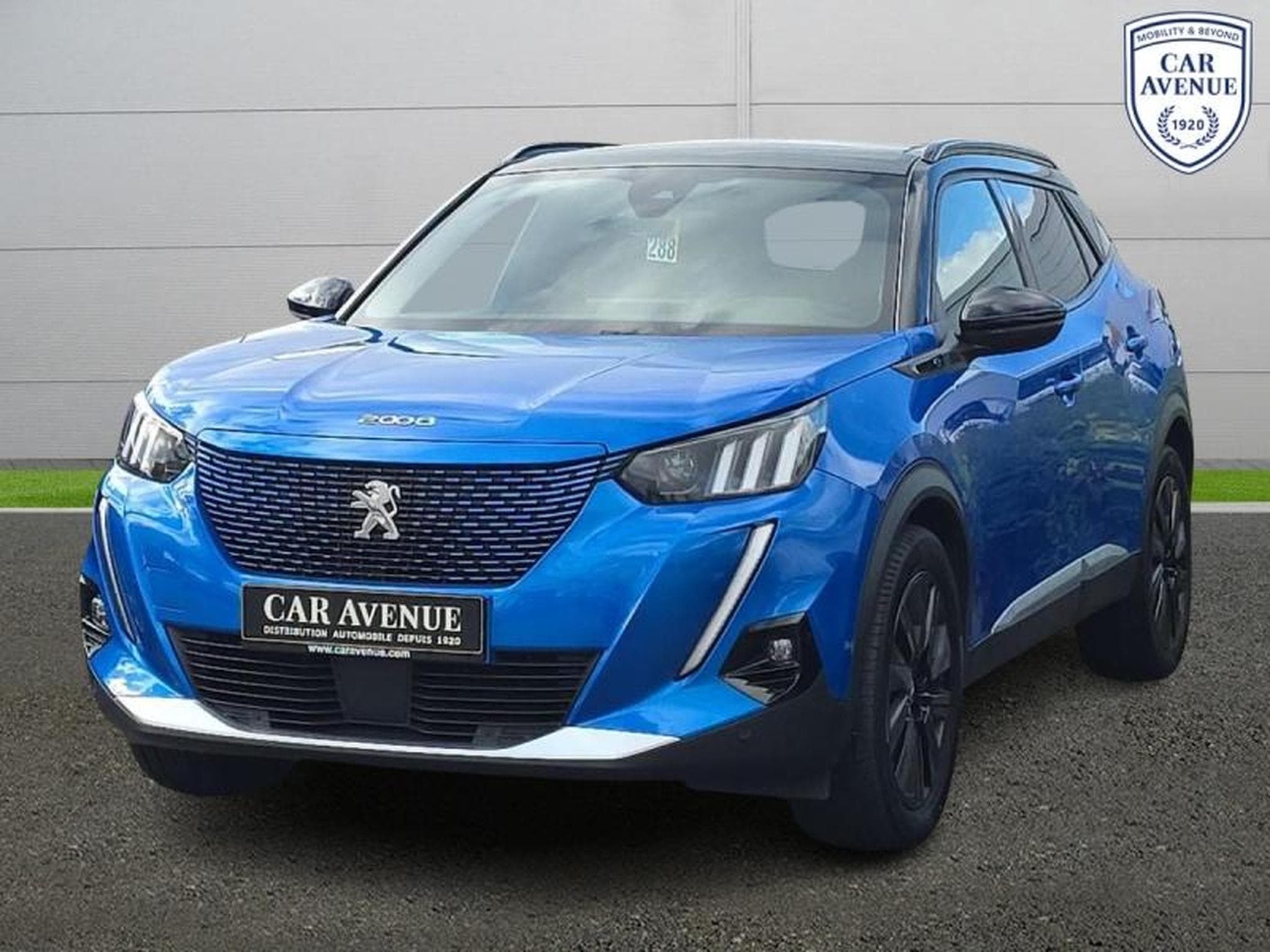 PEUGEOT 2008 e-2008 136ch GT (2022) - Photo 1