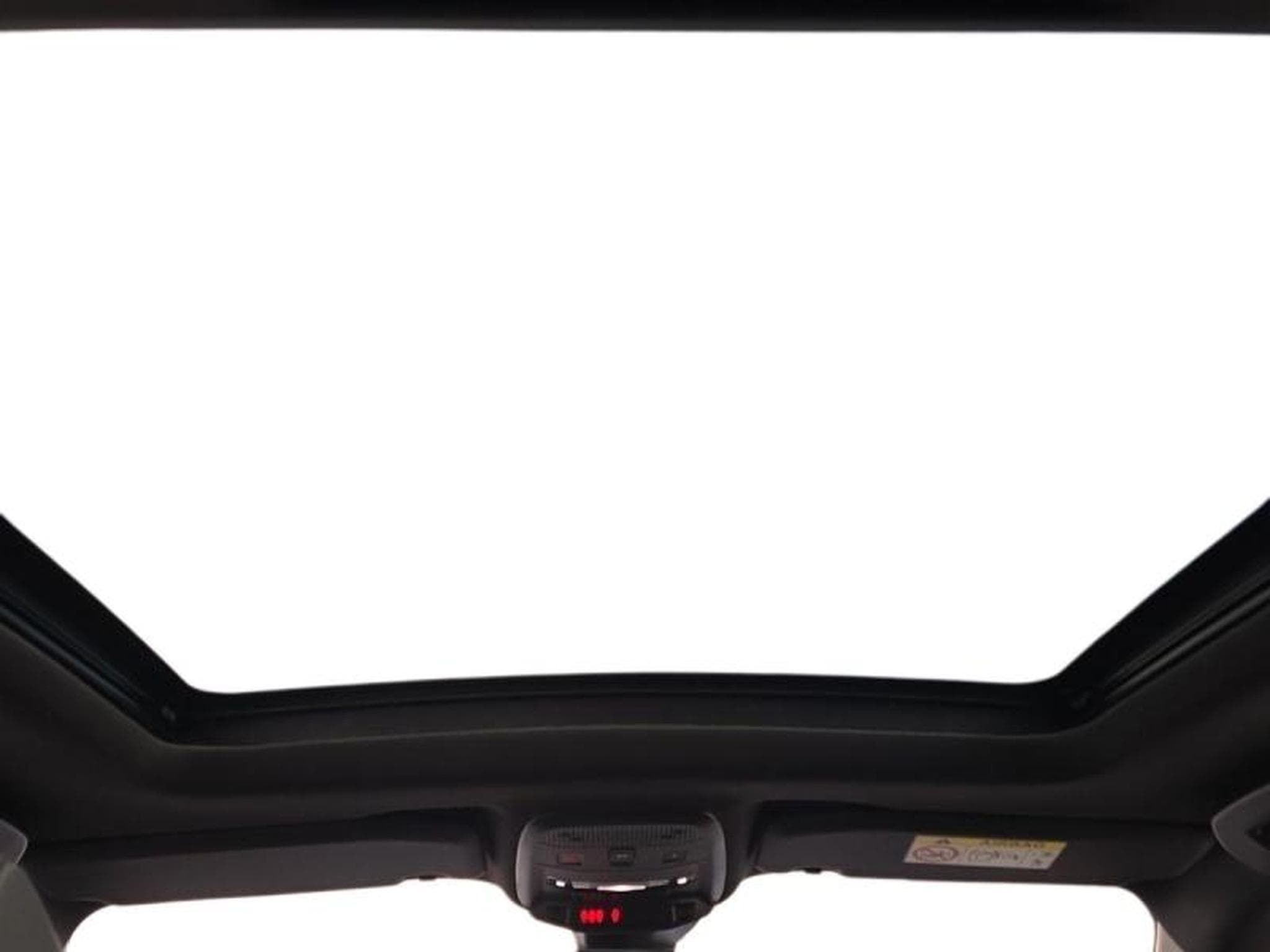 PEUGEOT 2008 e-2008 136ch GT (2022) - Photo 10