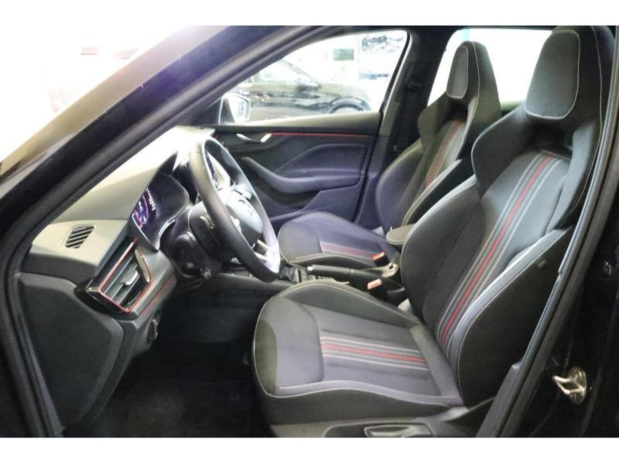 Skoda Kamiq Monte Carlo (2024) - Photo 12