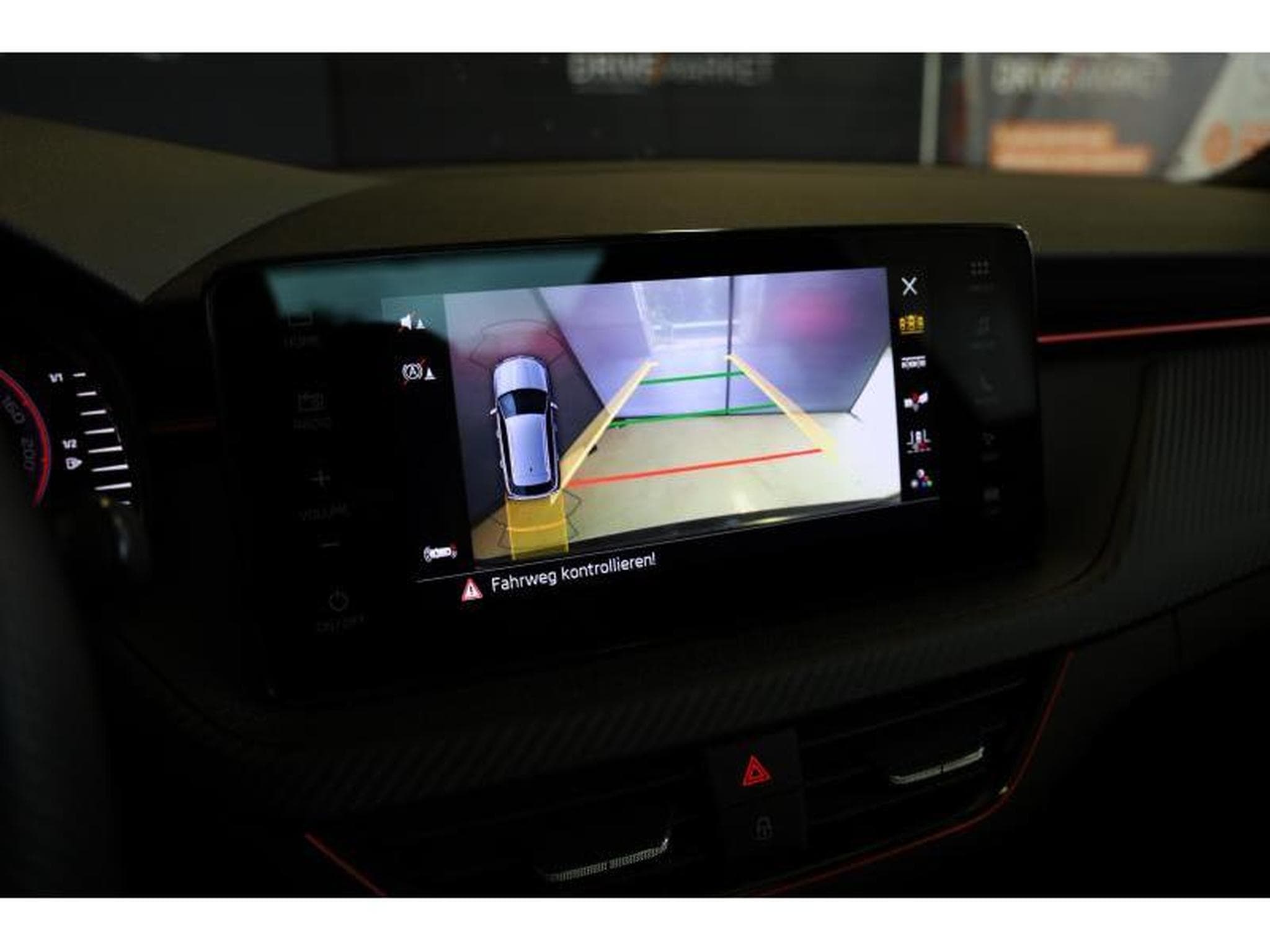 Skoda Kamiq Monte Carlo (2024) - Photo 14